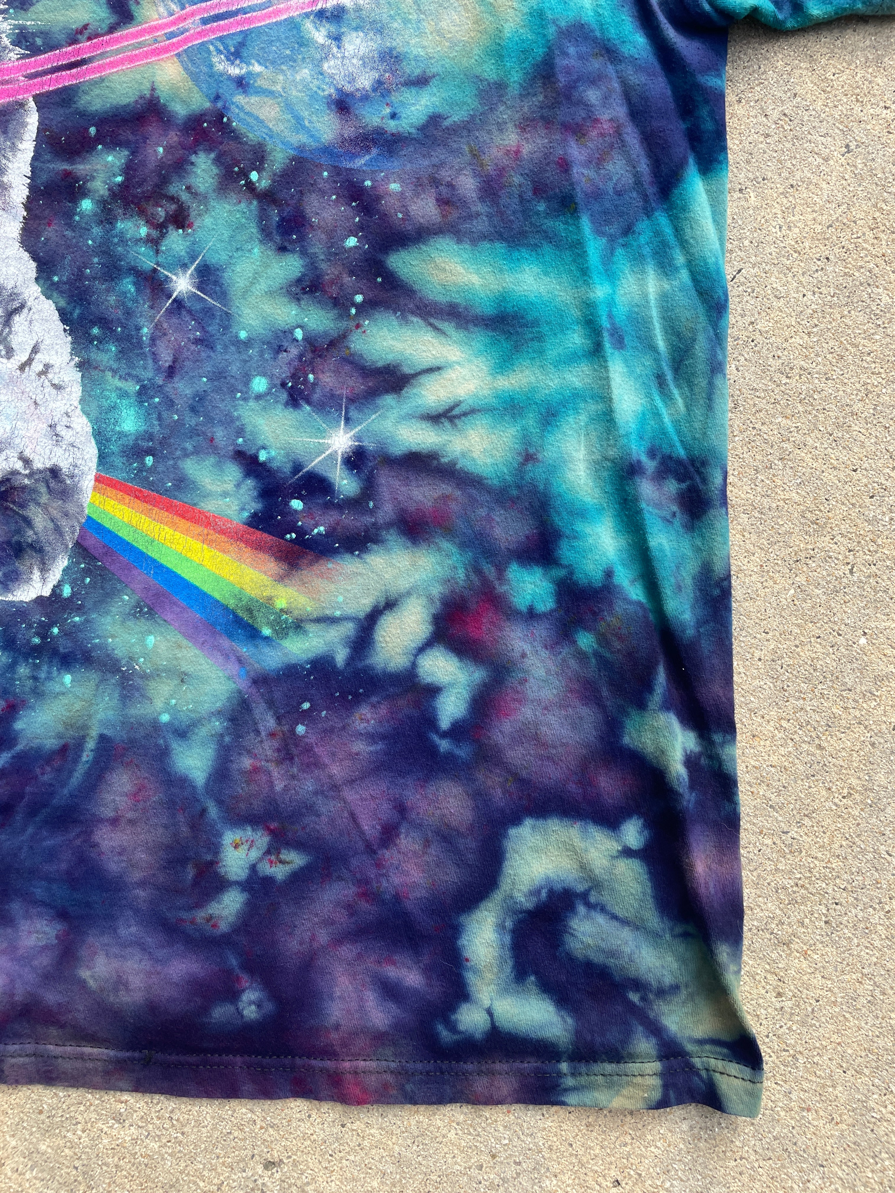 Rainbow Cat Laser Beam Blue and Purple Short Sleeve Galaxy Tie Dye T-Shirt | Men's Large
