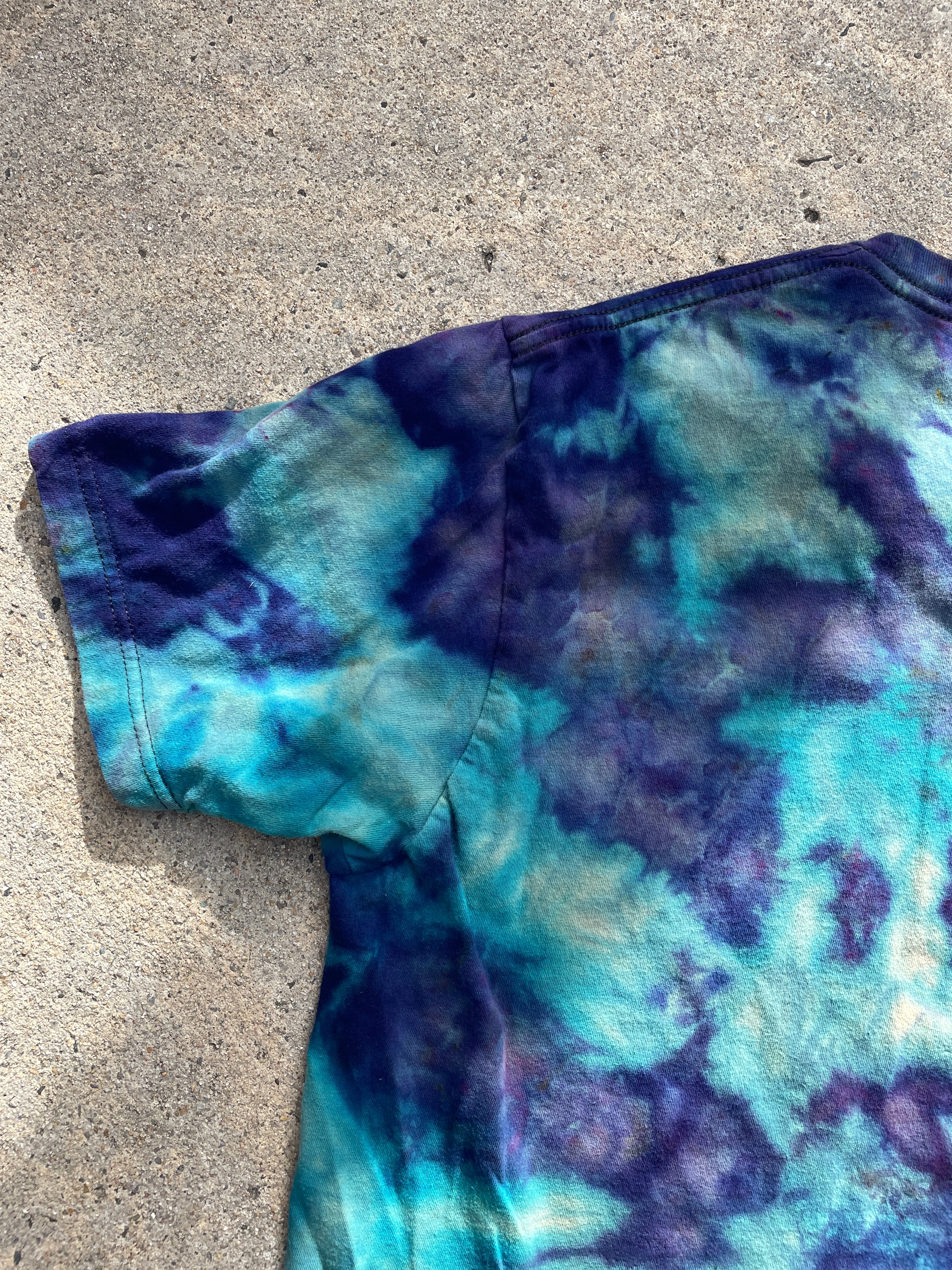 Rainbow Cat Laser Beam Blue and Purple Short Sleeve Galaxy Tie Dye T-Shirt | Men's Large