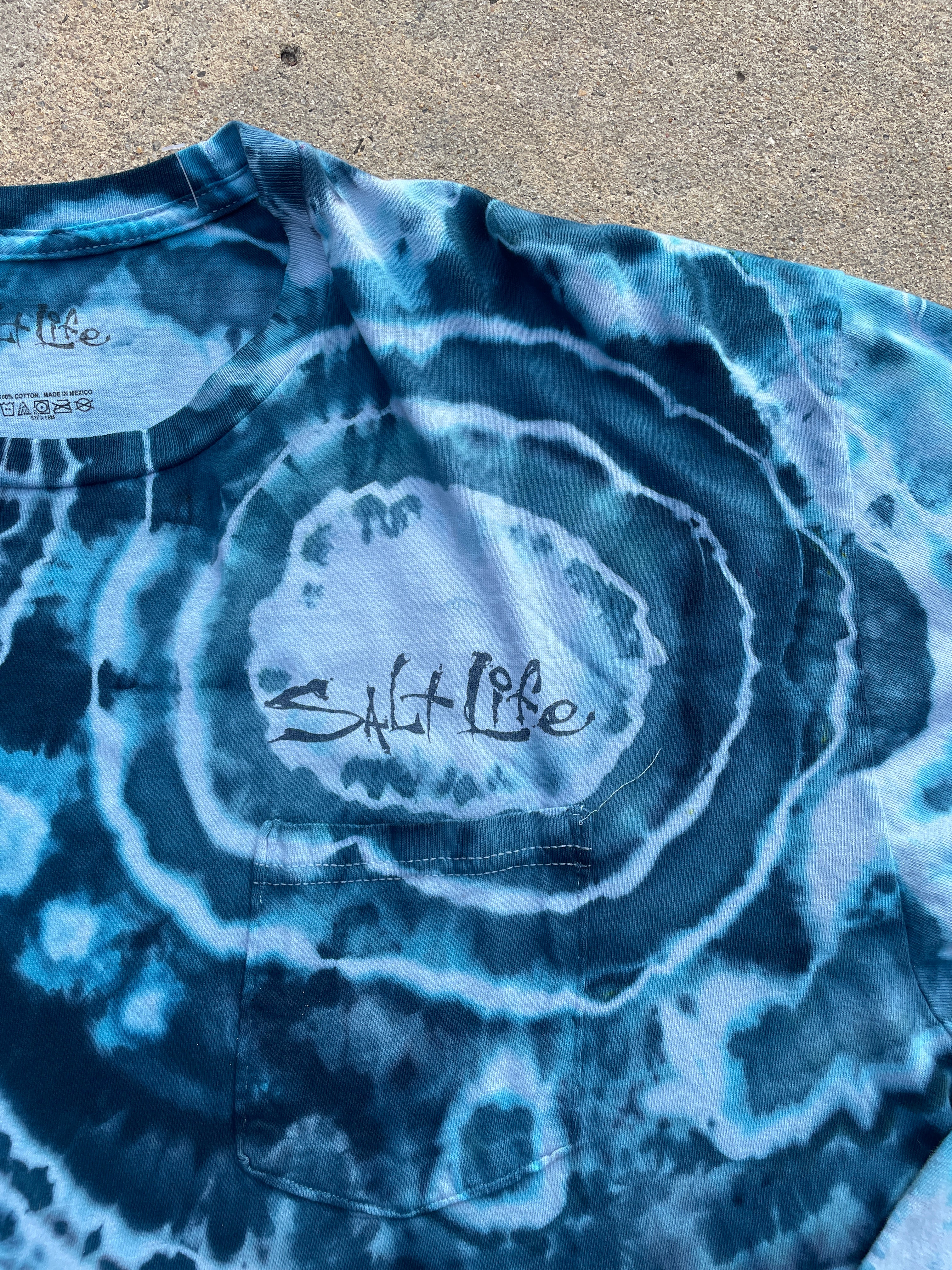 Salt Life Shut Up and Reel Blue Geode Long Sleeve Tie Dye T-Shirt | Men's XL
