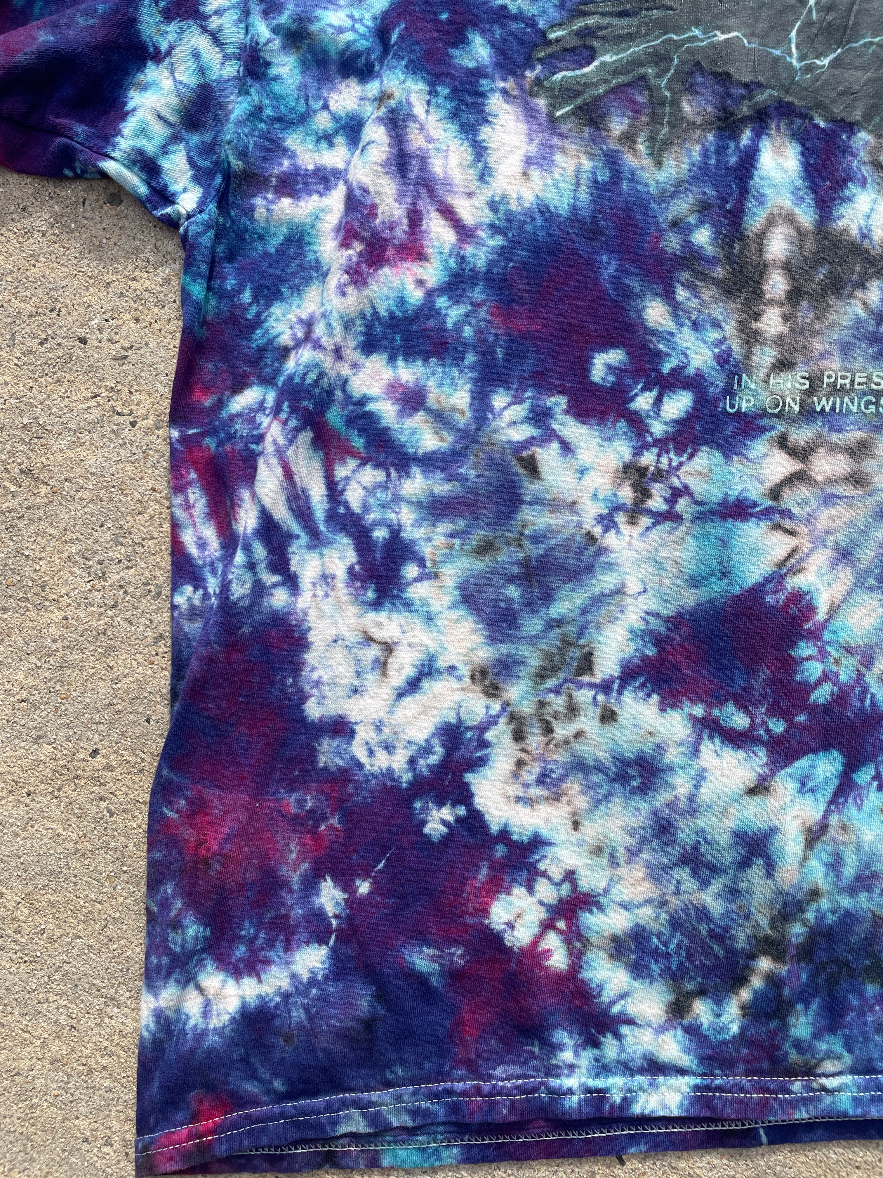 Lightning Eagle Blue and Black Short Sleeve Bleach Dyed T-Shirt | Men's 2XL