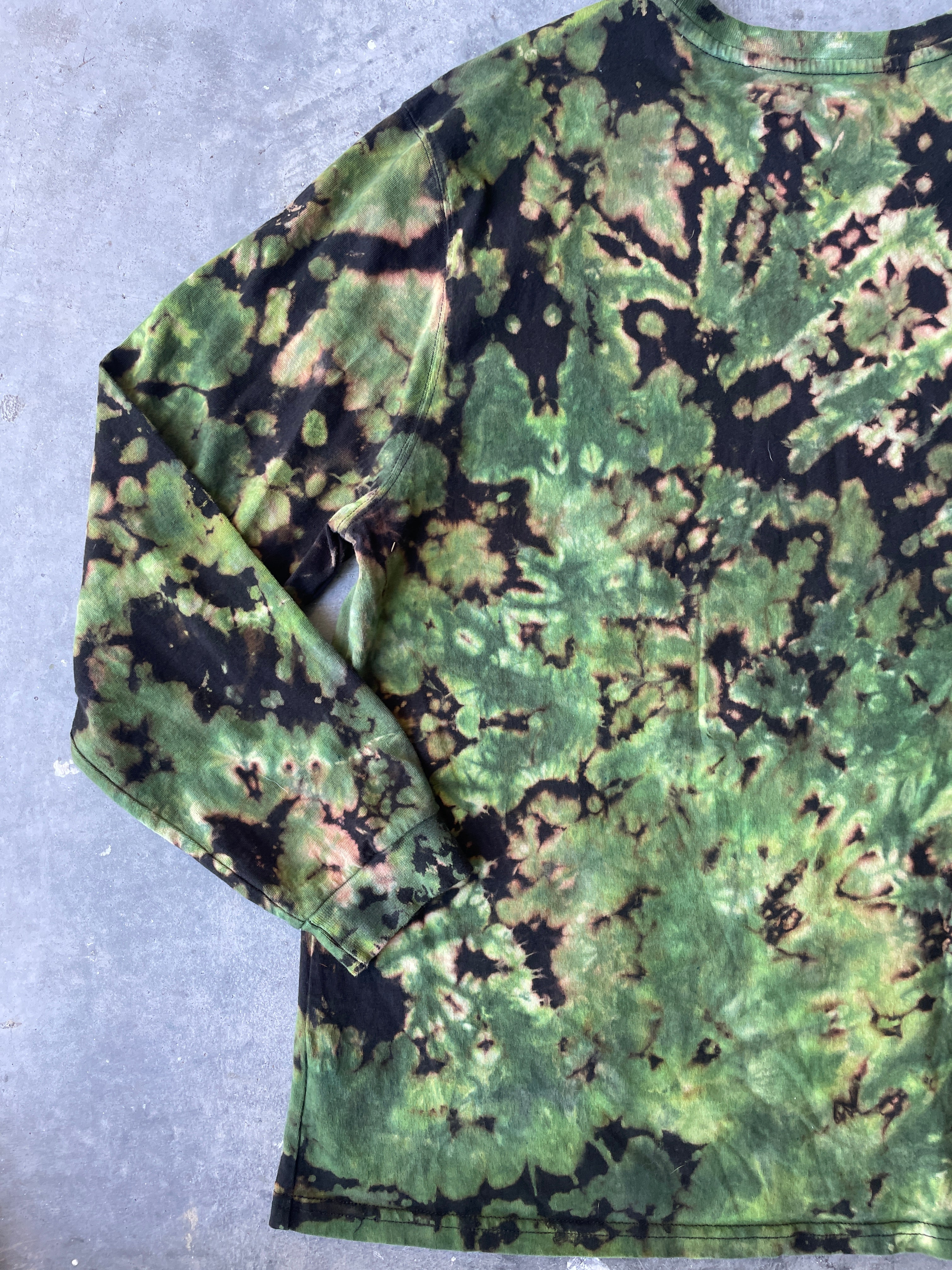 Wrangler Black and Green Long Sleeve Reverse Tie Dyed T-Shirt | One-of-a-Kind | Men's 2XL