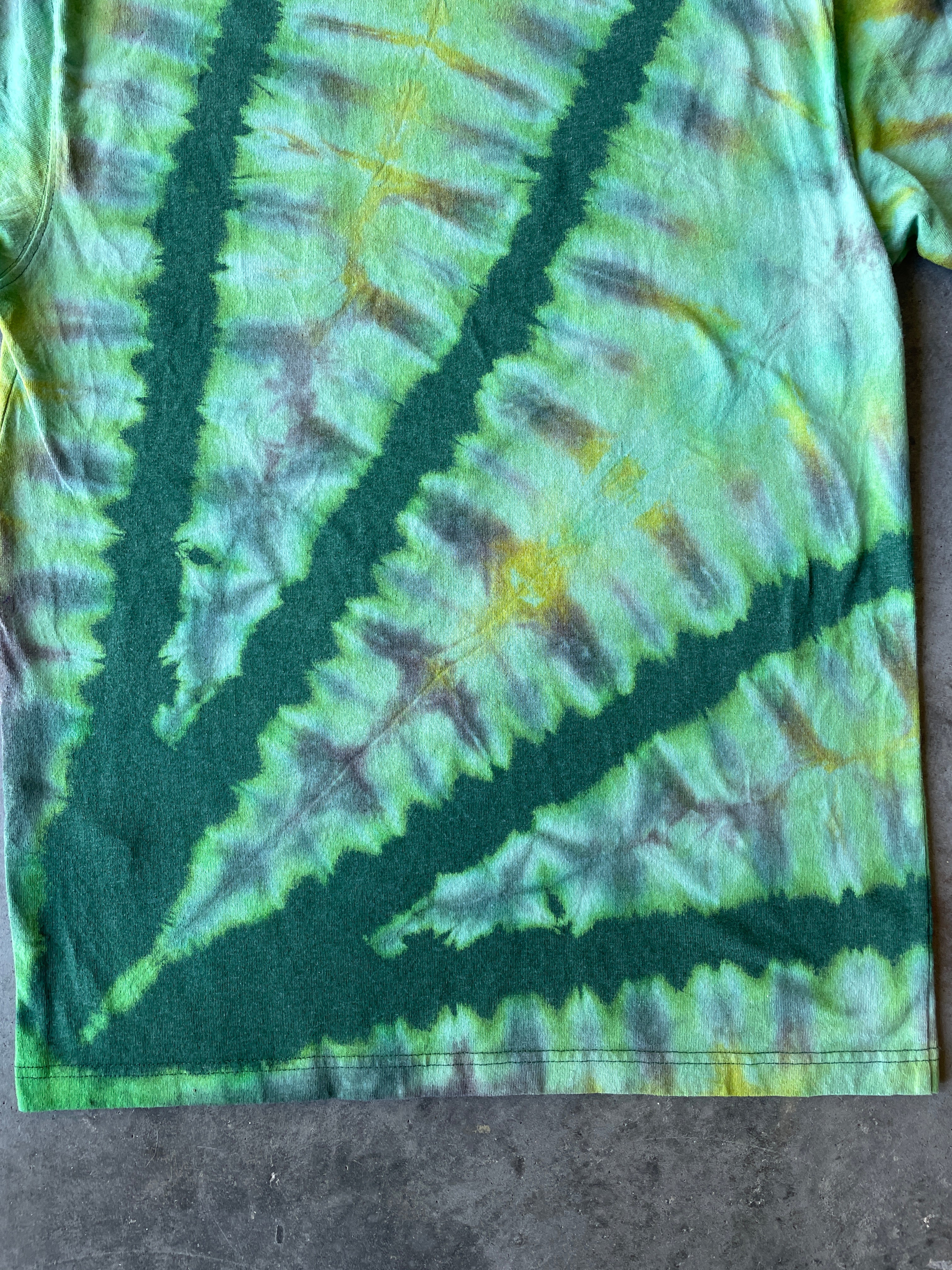 Carhartt Short Sleeve Green & Yellow Reverse Tie Dye T-Shirt | One-of-a-Kind | Men's Small