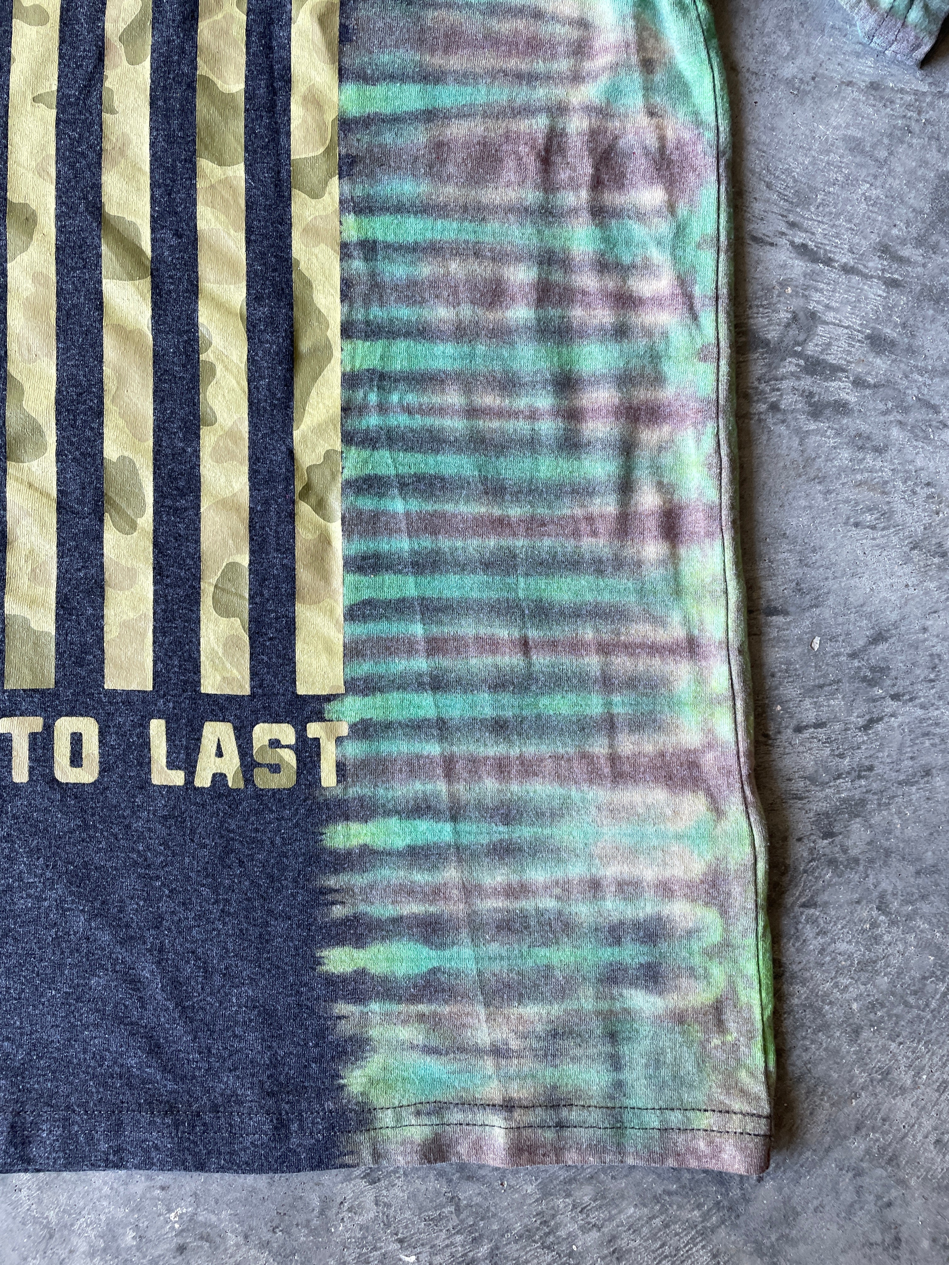 Carhartt "Built to Last" Camo Flag Short Sleeve Gray and Green Reverse Tie Dye T-Shirt | One-of-a-Kind | Men's Medium