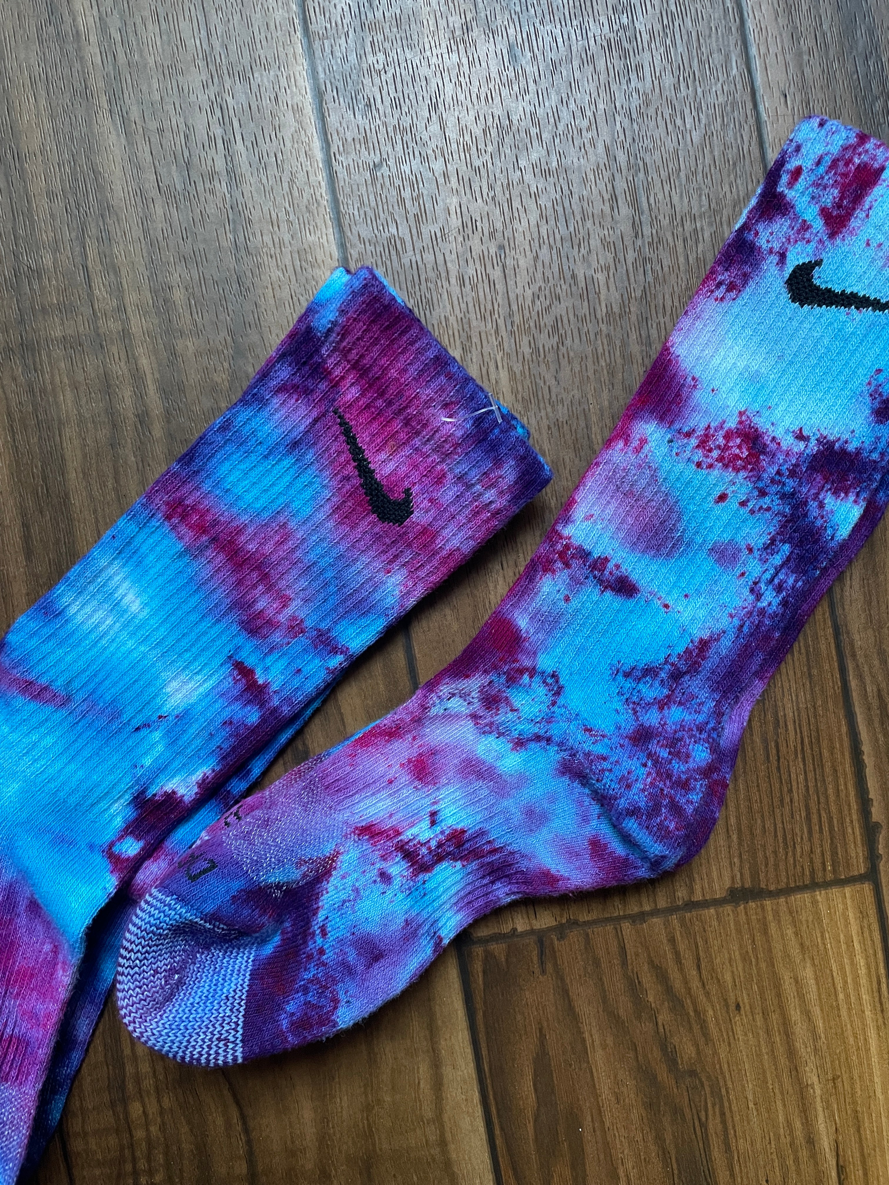 Galaxy Dye Nike Dri-FIT Everyday Plus Training Socks - Size Large (Men's 9-12/Women's 10-13)