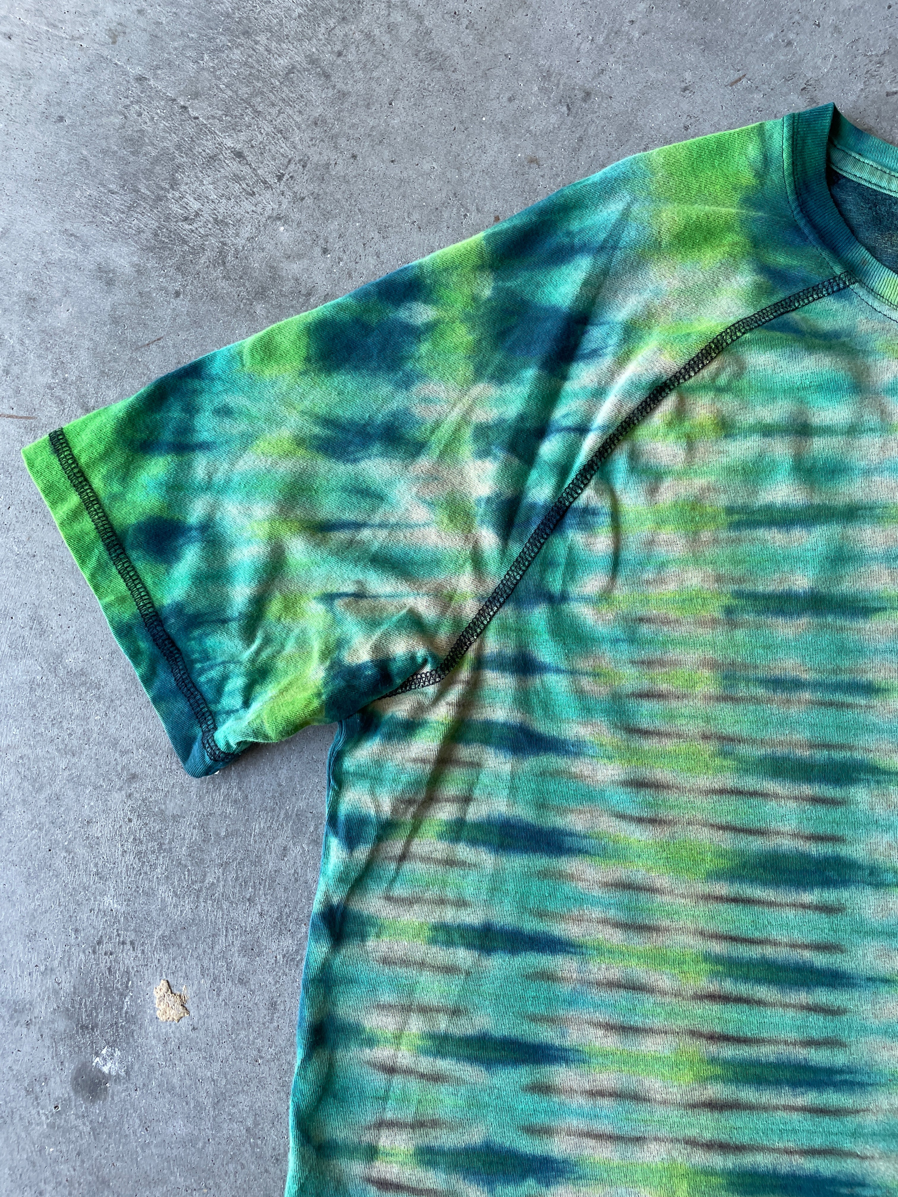 Carhartt Short Sleeve Black and Green Reverse Tie Dye T-Shirt | One-of-a-Kind | Men's Medium
