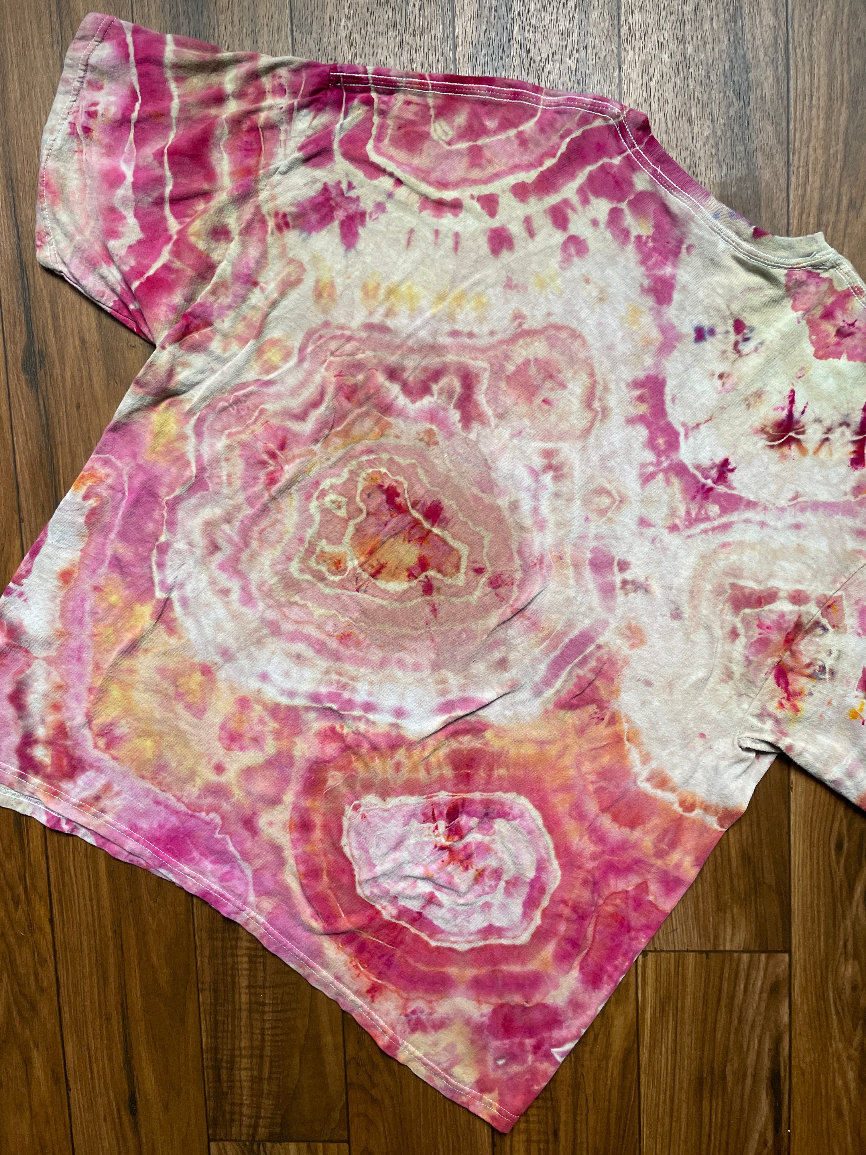 Men's 2XL American Bulldog Handmade Geode Tie Dye Short Sleeve T-Shirt