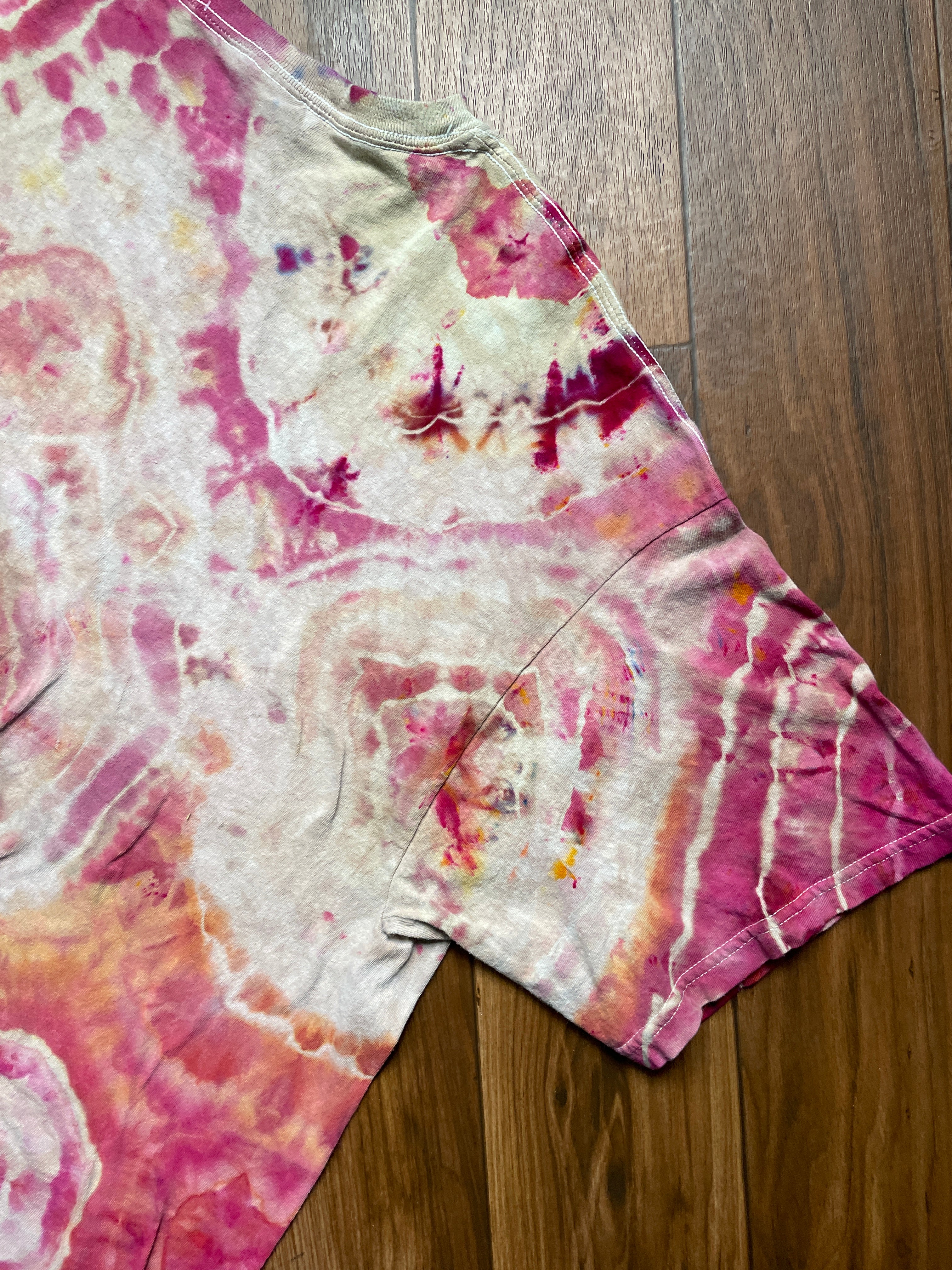 Men's 2XL American Bulldog Handmade Geode Tie Dye Short Sleeve T-Shirt