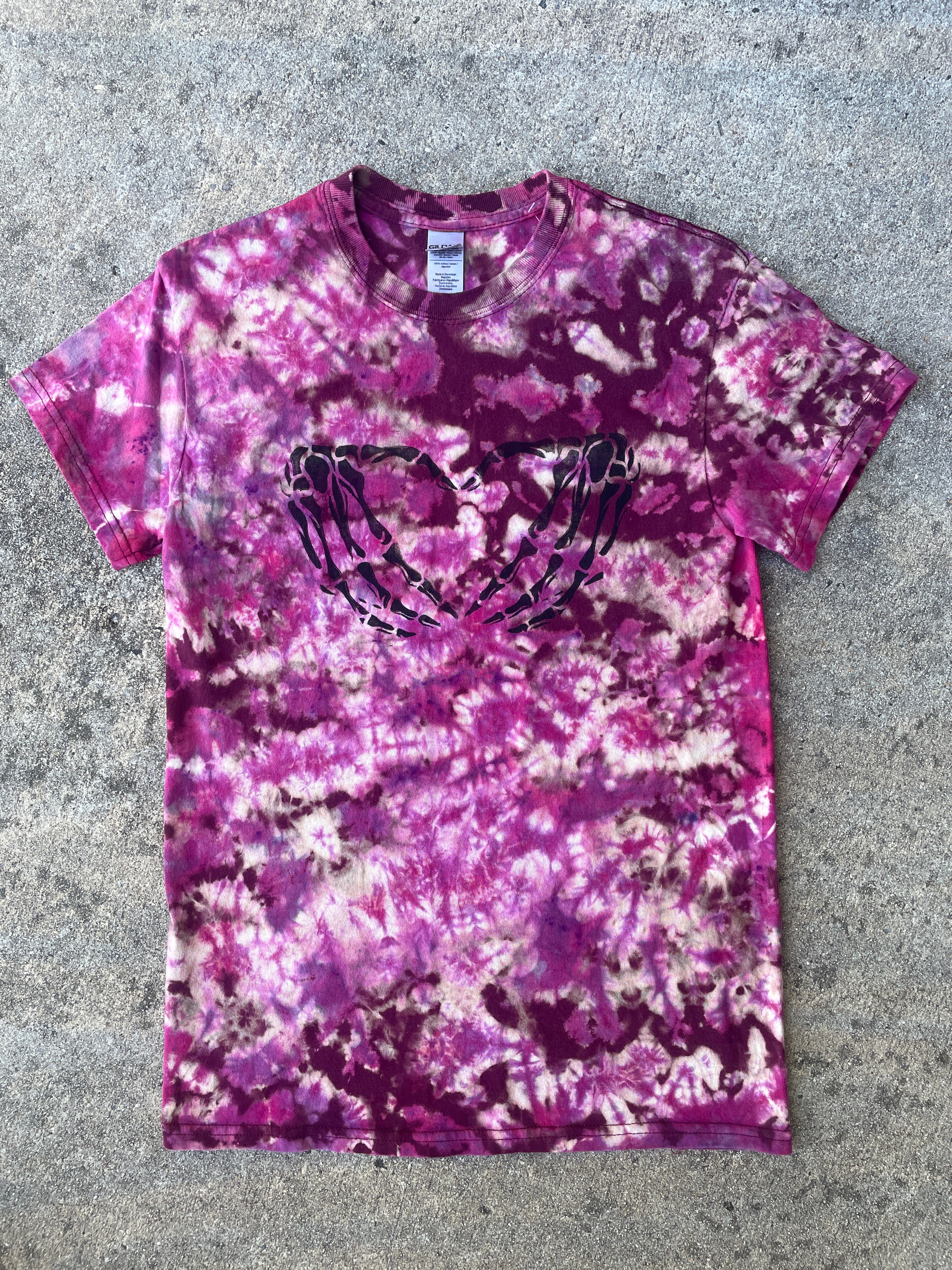 Hand-Printed Skeleton Heart Hands Pink and White Reverse Tie Dye Short Sleeve T-Shirt | Men's Size Small