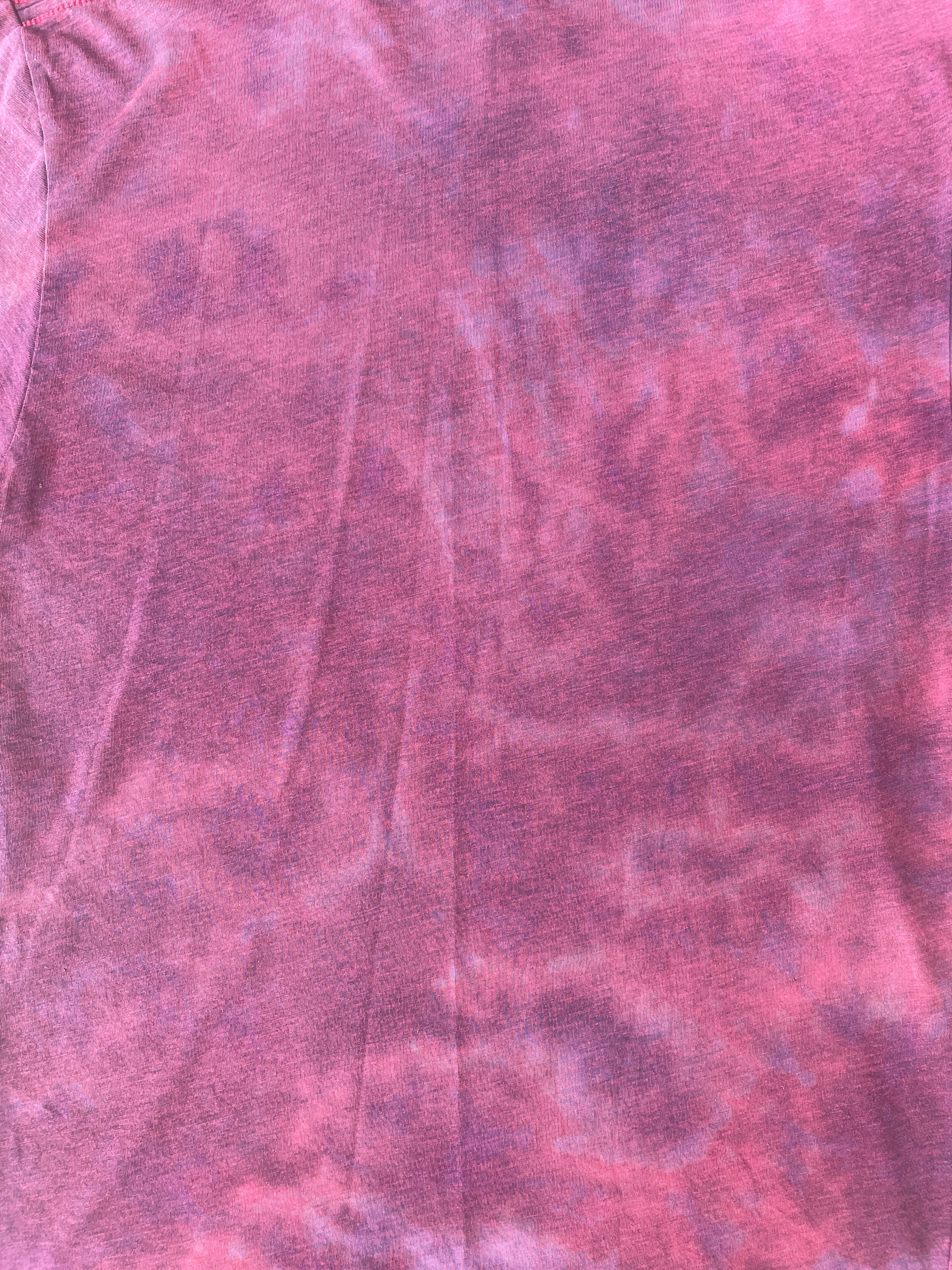 Hand-Printed Skeleton Peace Sign Red and Black Reverse Tie Dye Short Sleeve T-Shirt | Men's Size Medium