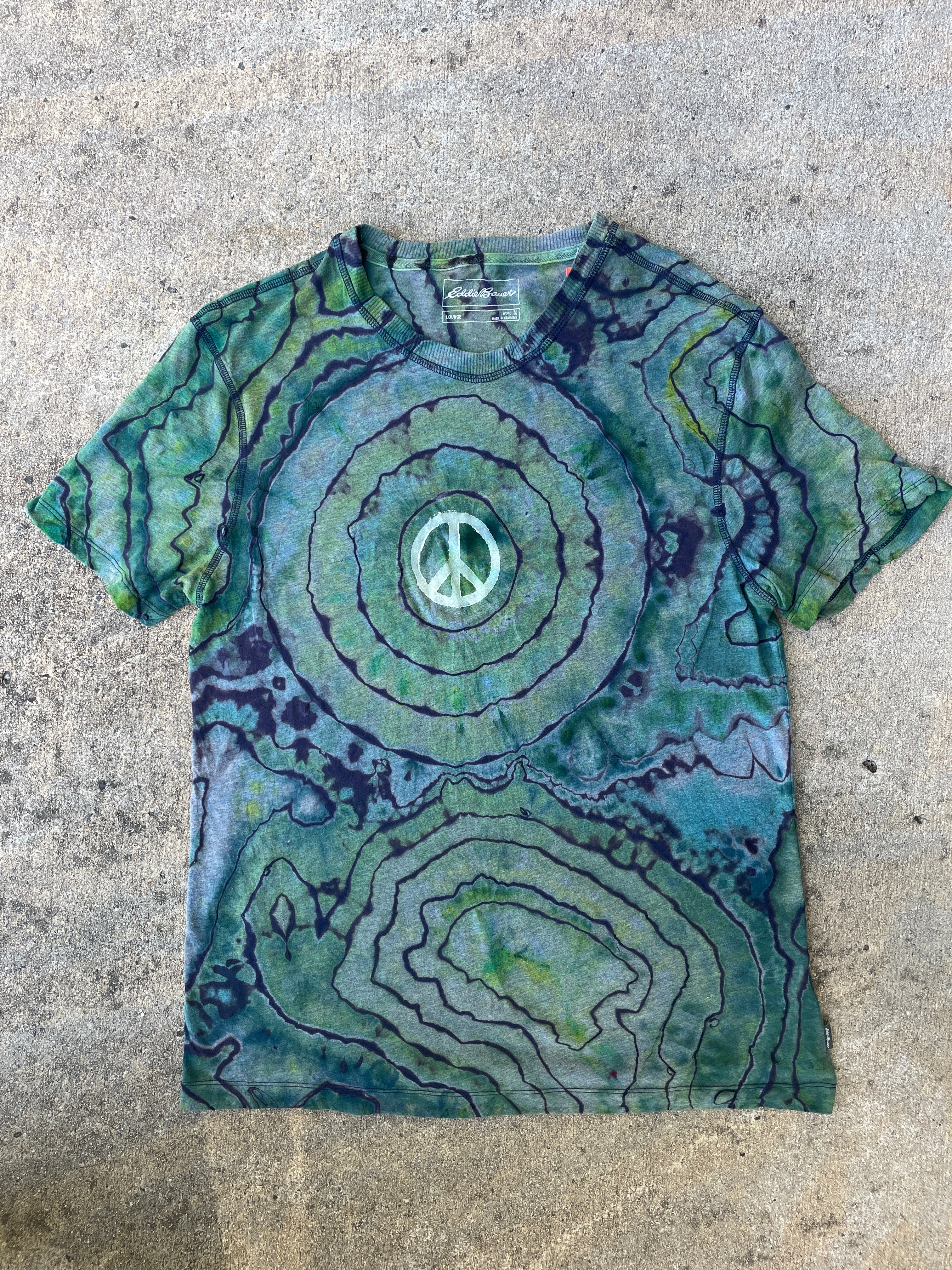 Hand-Printed Peace Sign Short Sleeve Blue and Green Geode Reverse Tie Dye T-Shirt | Men's Size Medium