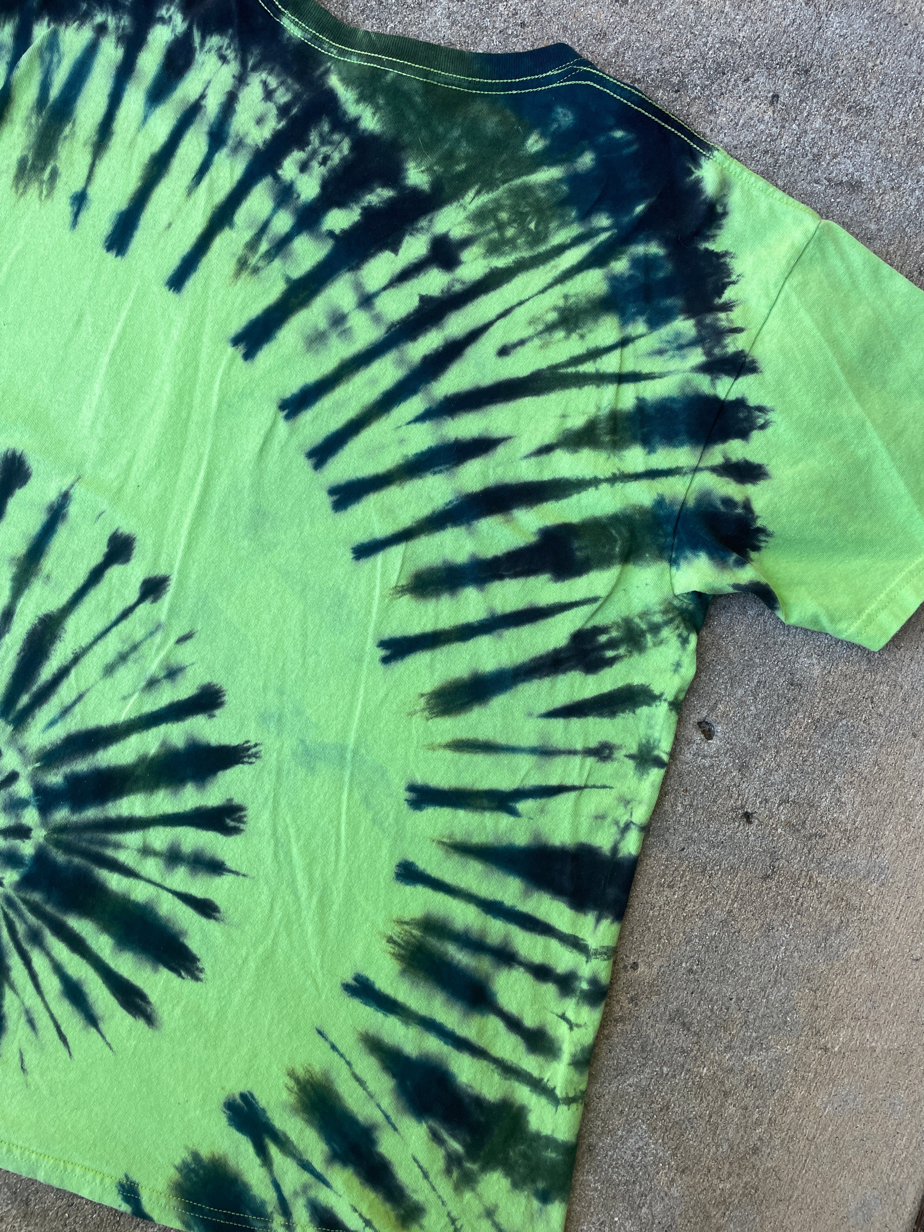Hand-Printed Skeleton Rock On Green and Blue Spiral Tie Dye Short Sleeve T-Shirt | Men's Size Large