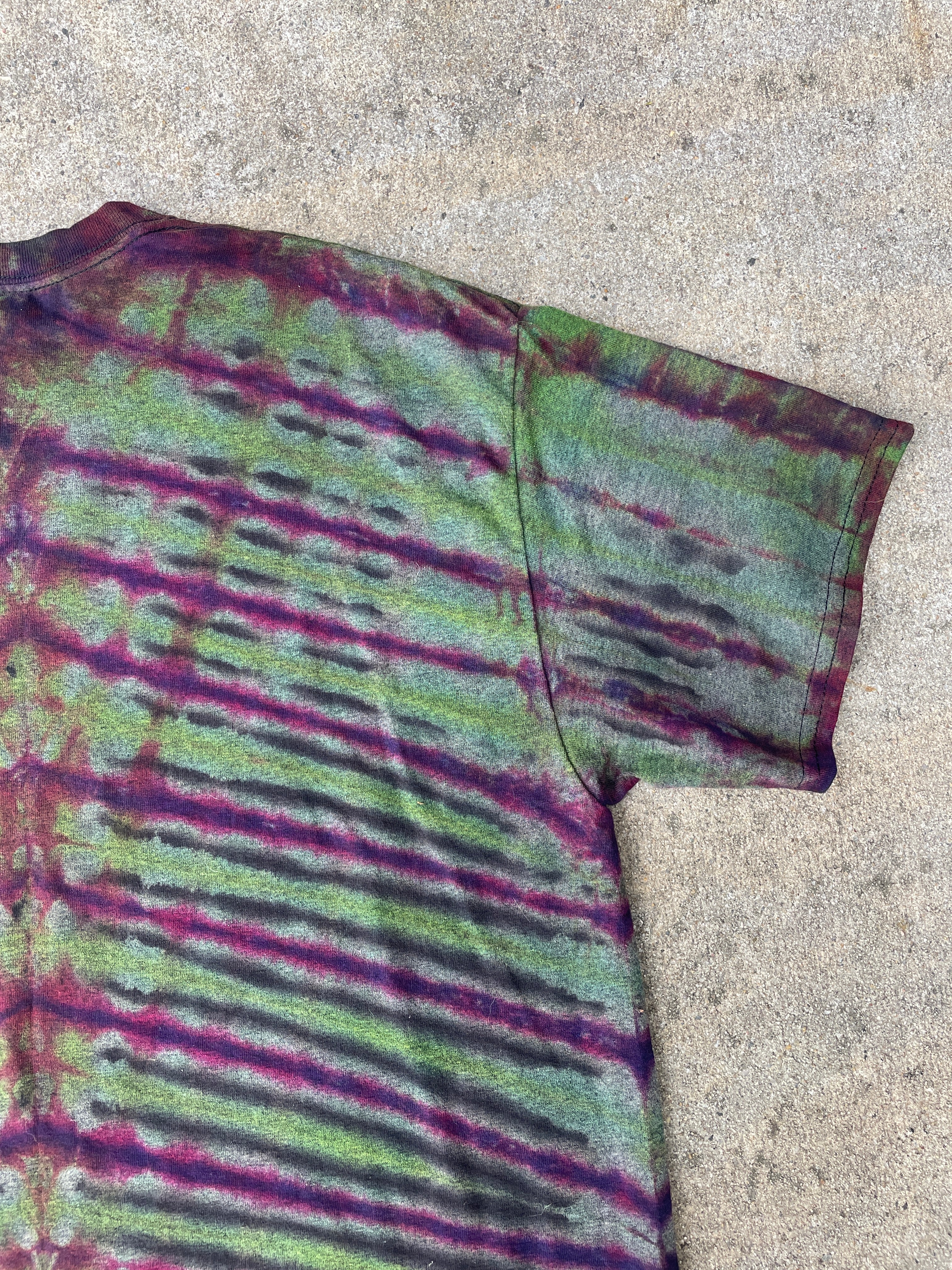 Hand-Printed North Carolina Green and Pink Reverse Tie Dye Short Sleeve T-Shirt | Men's Size Large