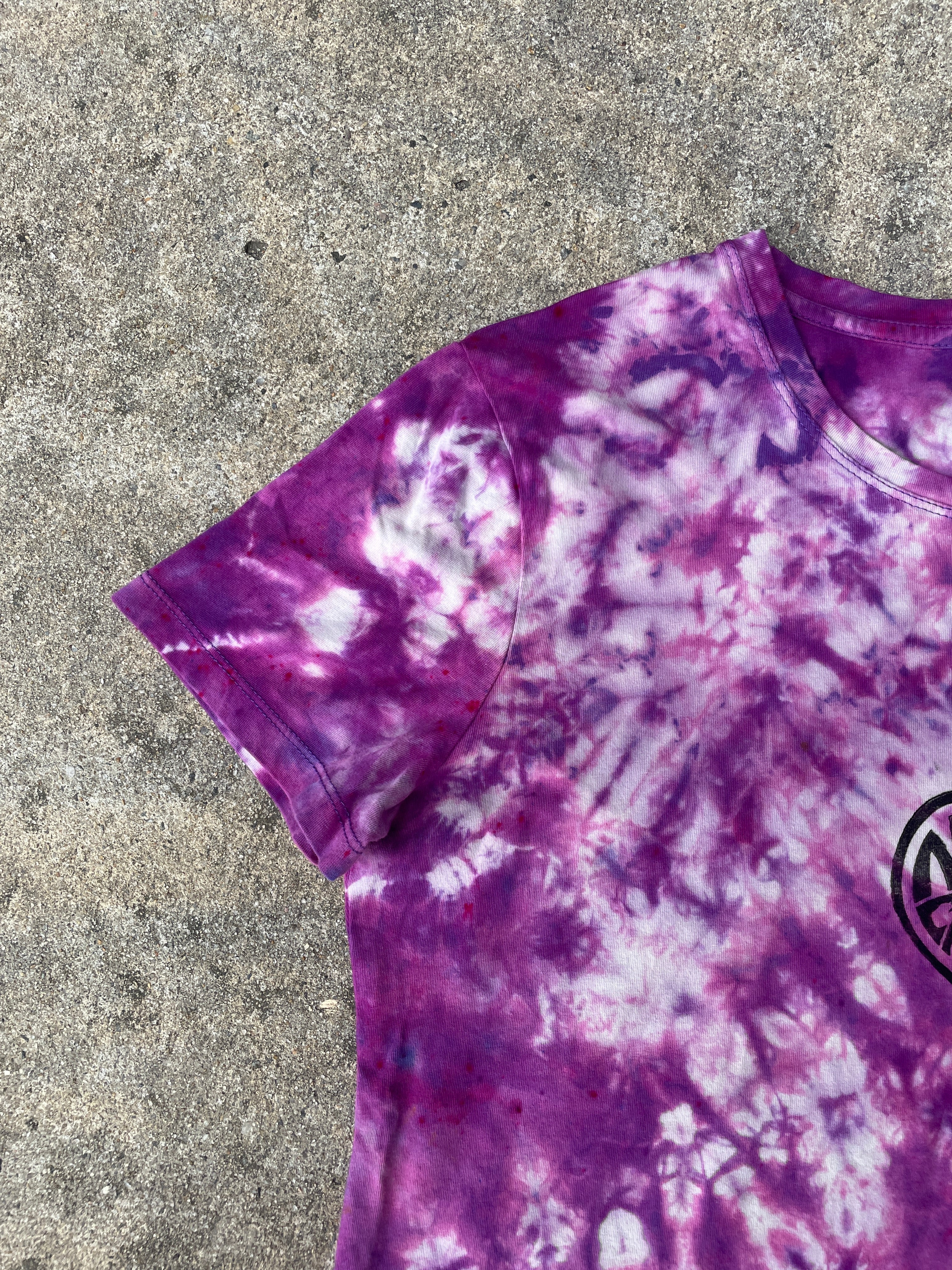 Hand-Printed North Carolina White and Purple Tie Dye Short Sleeve T-Shirt | Women's Size Large