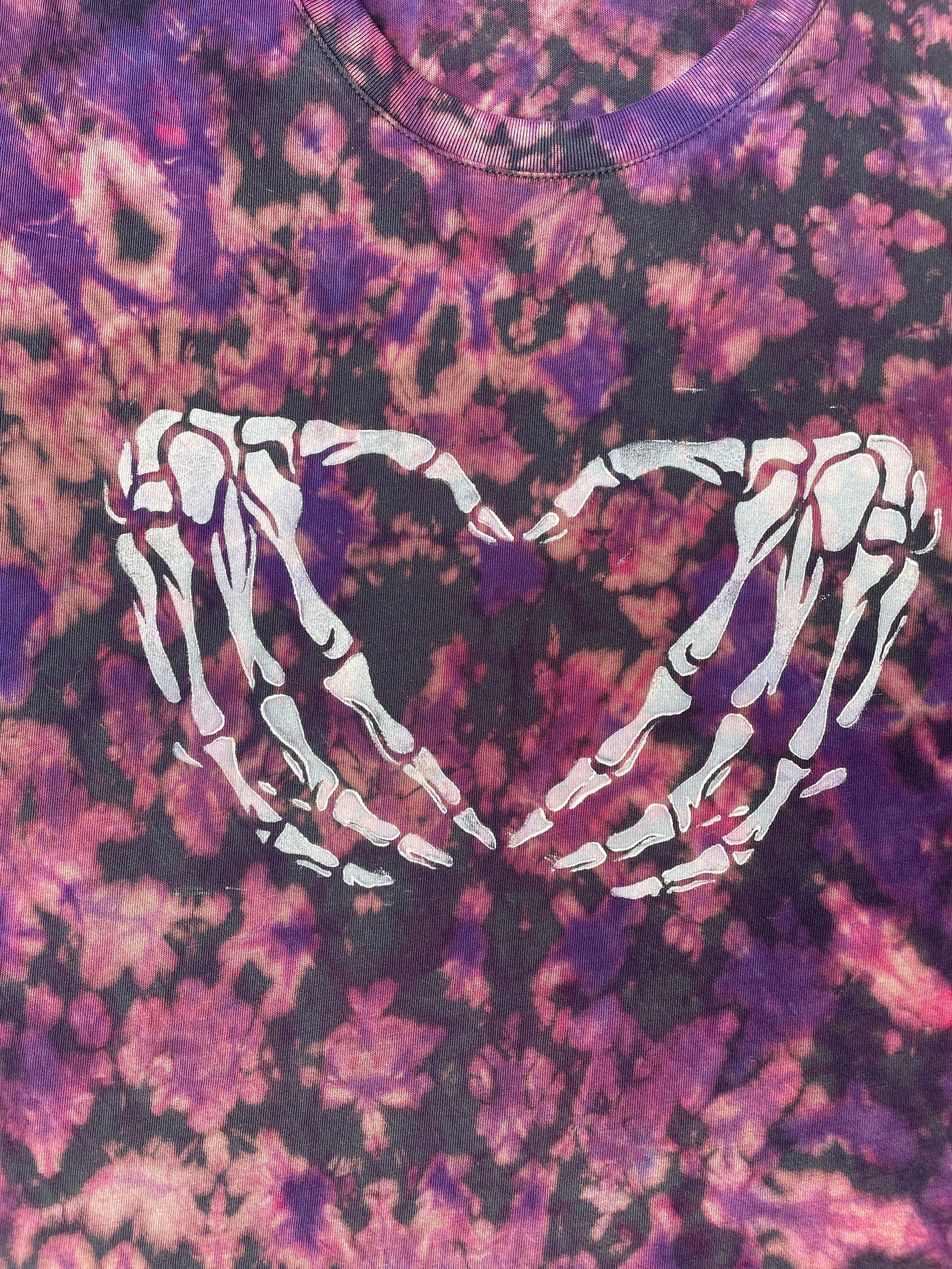 Hand-Printed Skeleton Heart Hands Black and Purple Reverse Tie Dye Short Sleeve T-Shirt | Men's Size Large