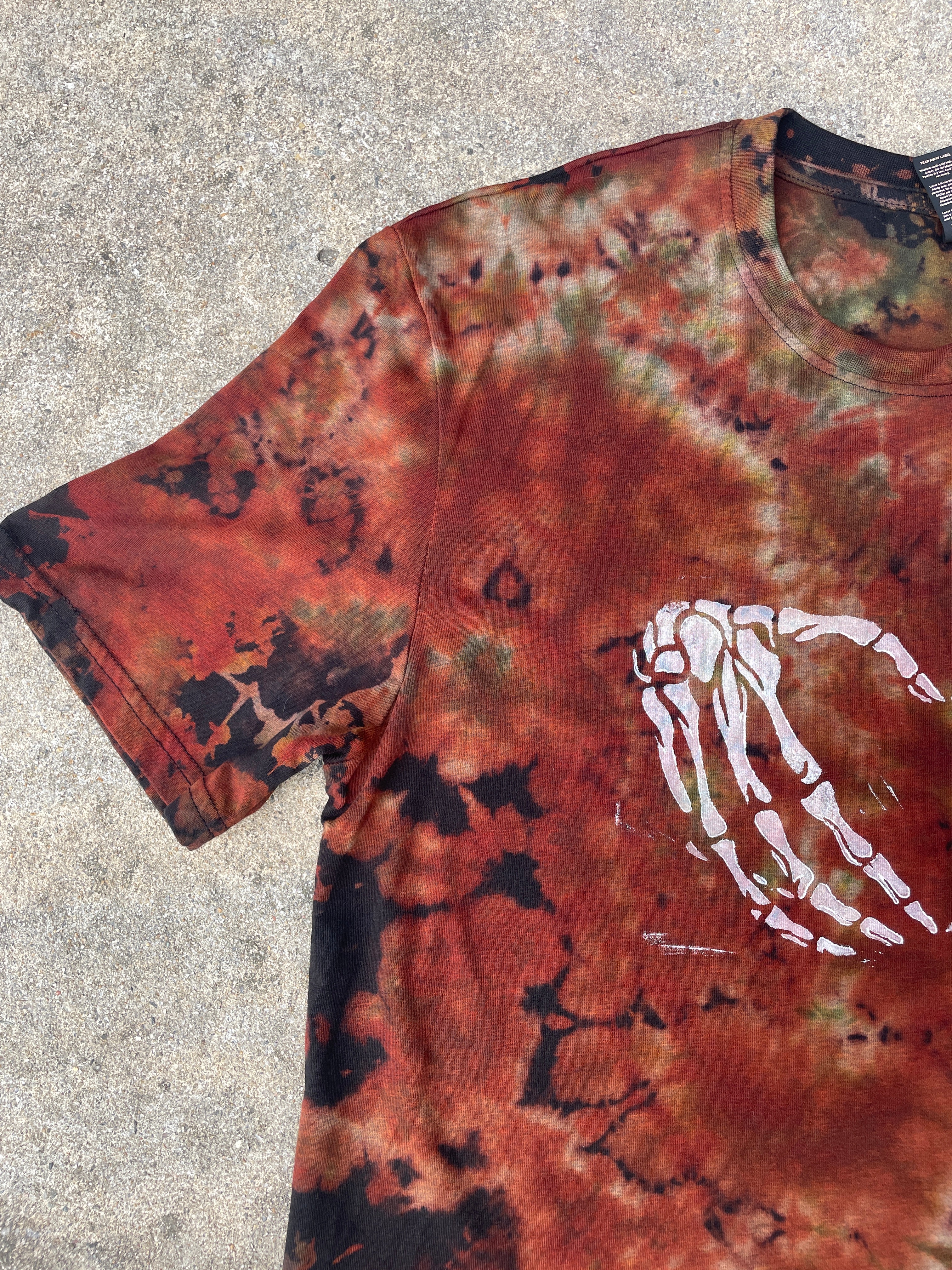Hand-Printed Skeleton Heart Hands Black and Orange Reverse Tie Dye Short Sleeve T-Shirt | Men's Size Large