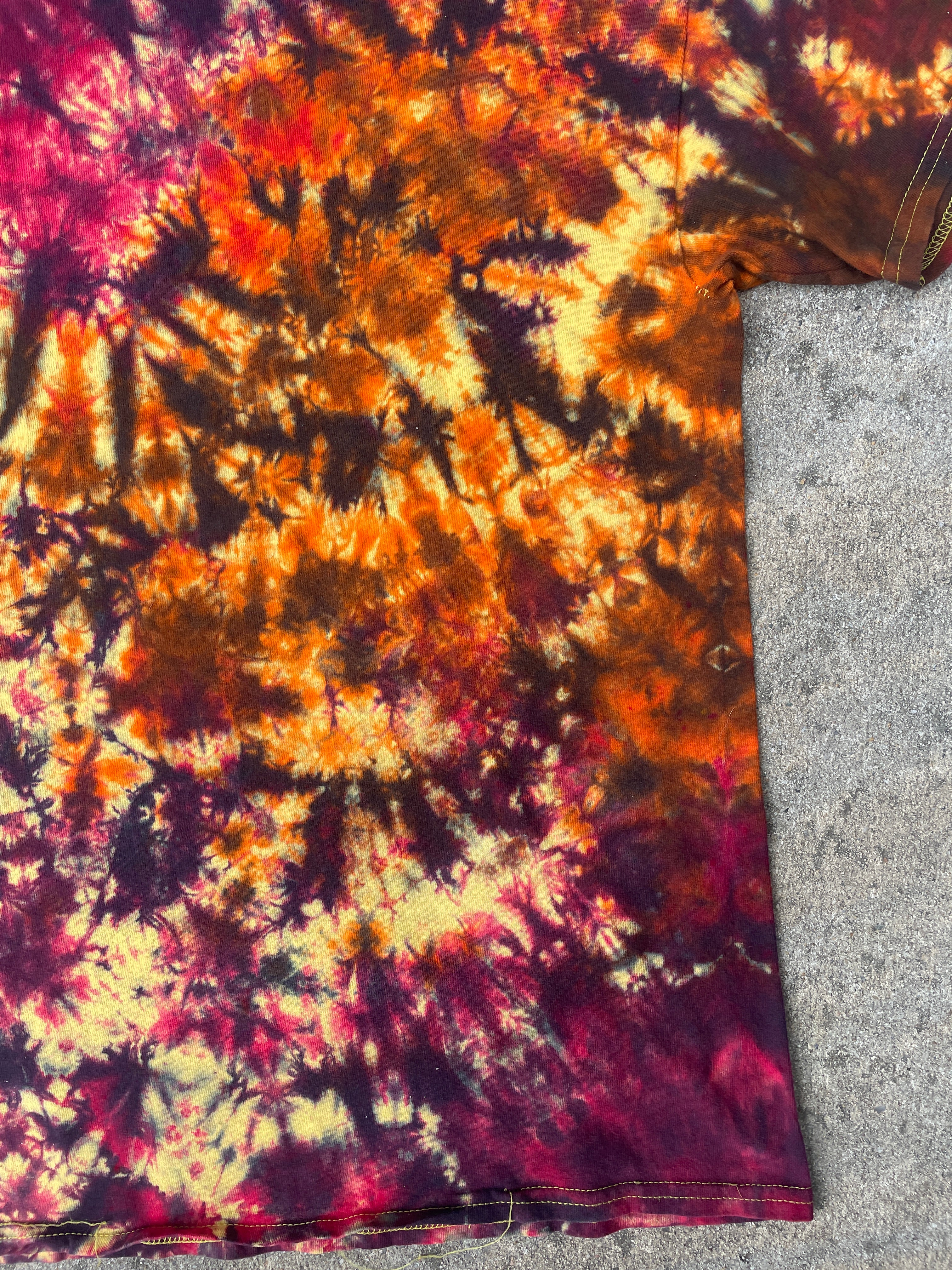 Hand-Printed Skeleton Peace Sign Yellow and Orange Tie Dye Short Sleeve T-Shirt | Men's Size Large