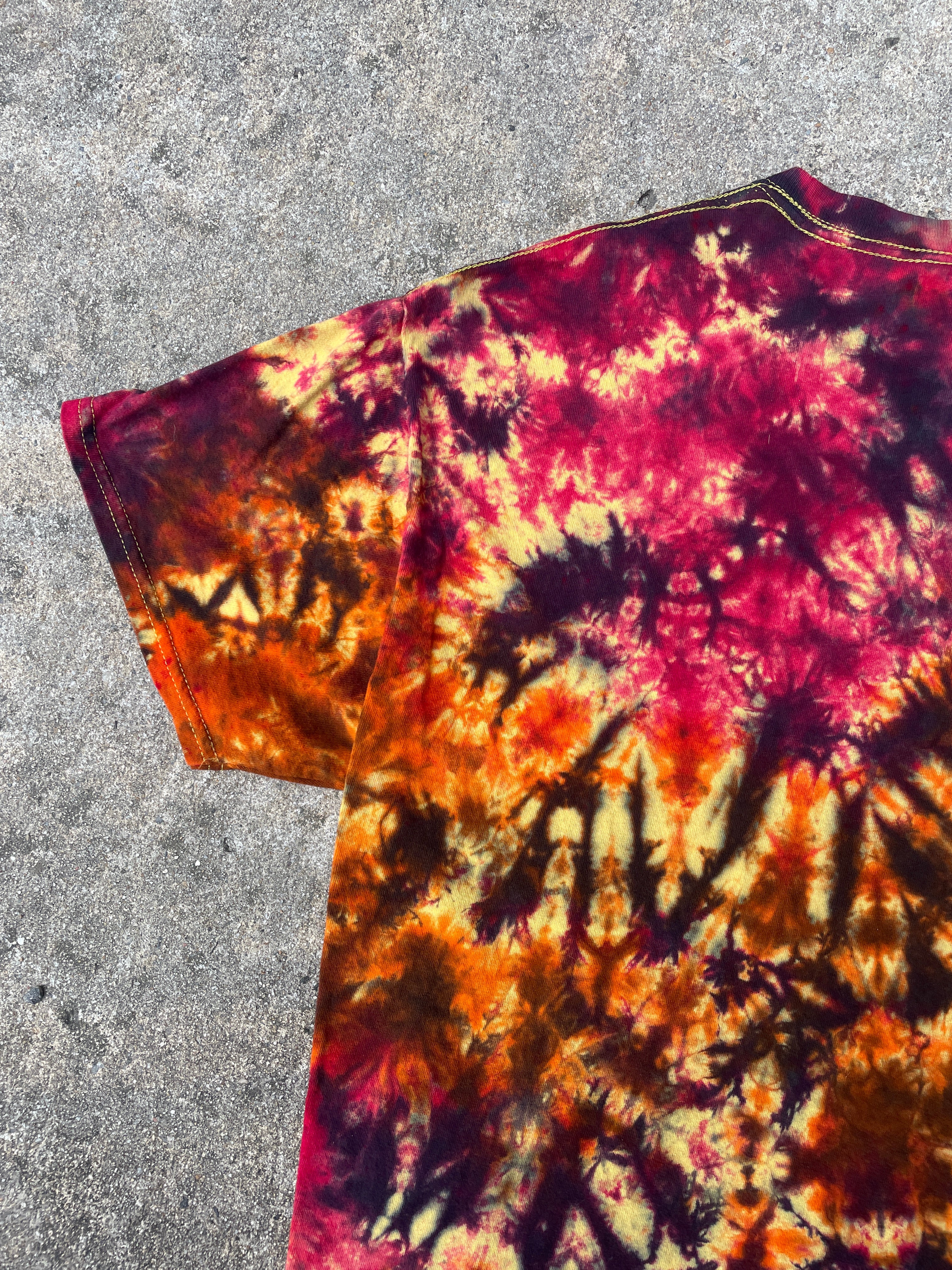 Hand-Printed Skeleton Peace Sign Yellow and Orange Tie Dye Short Sleeve T-Shirt | Men's Size Large