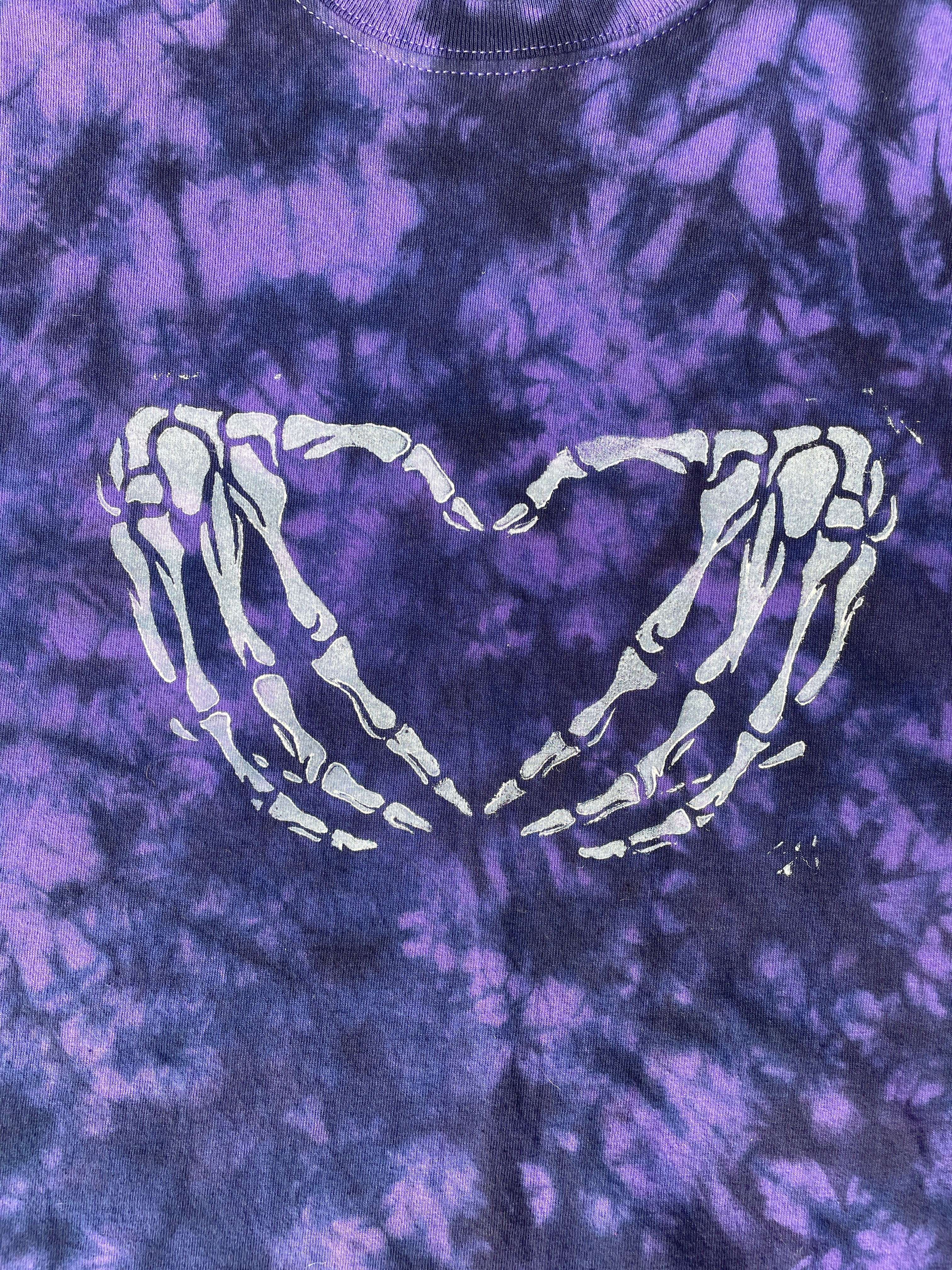 Hand-Printed Skeleton Heart Hands Black and Purple Tie Dye Short Sleeve T-Shirt | Men's Size XL