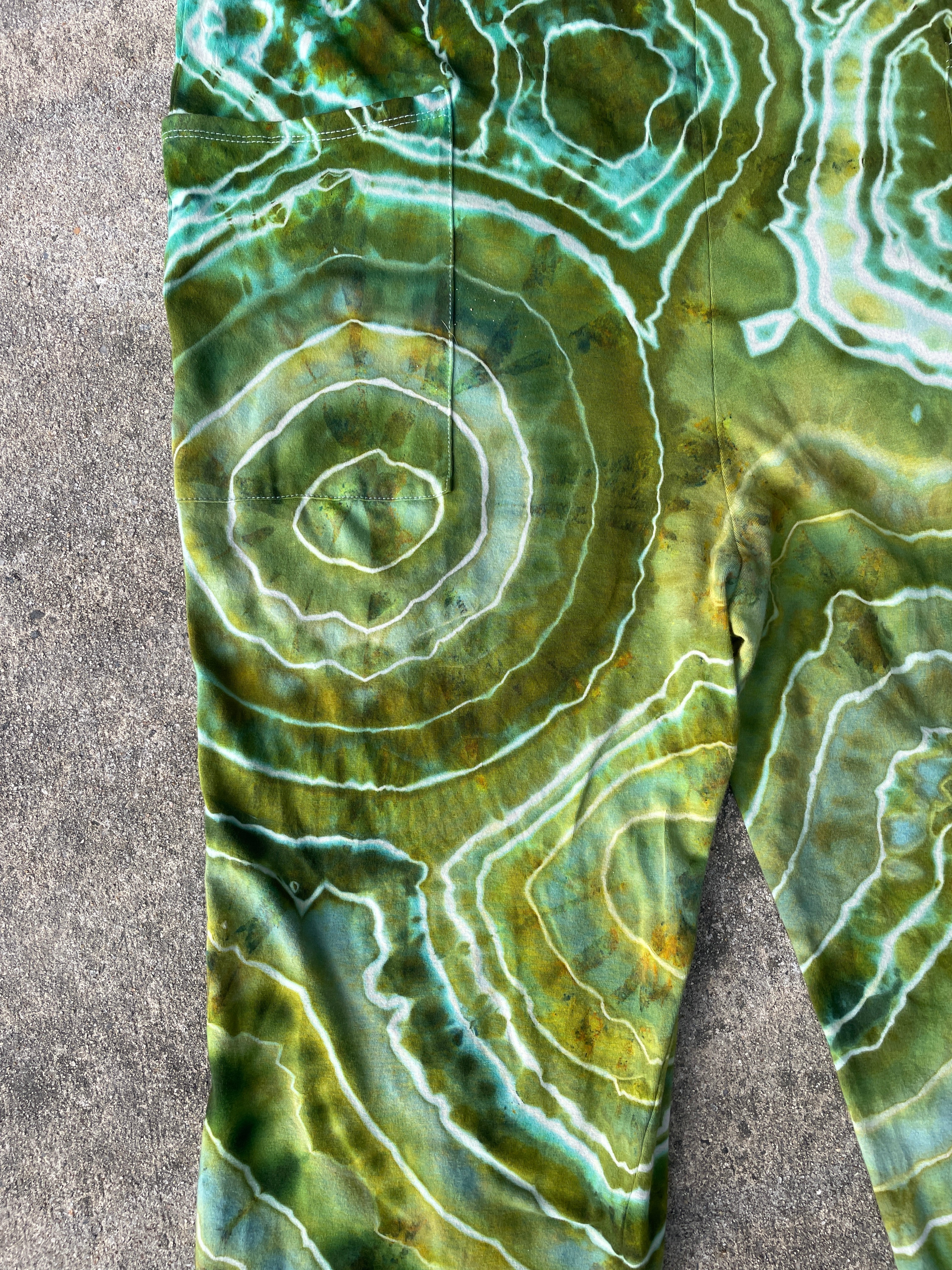 Groovy Green Tie Dye Jumpsuit | Women's Size Small/Medium | Green and Blue Geode Jumper