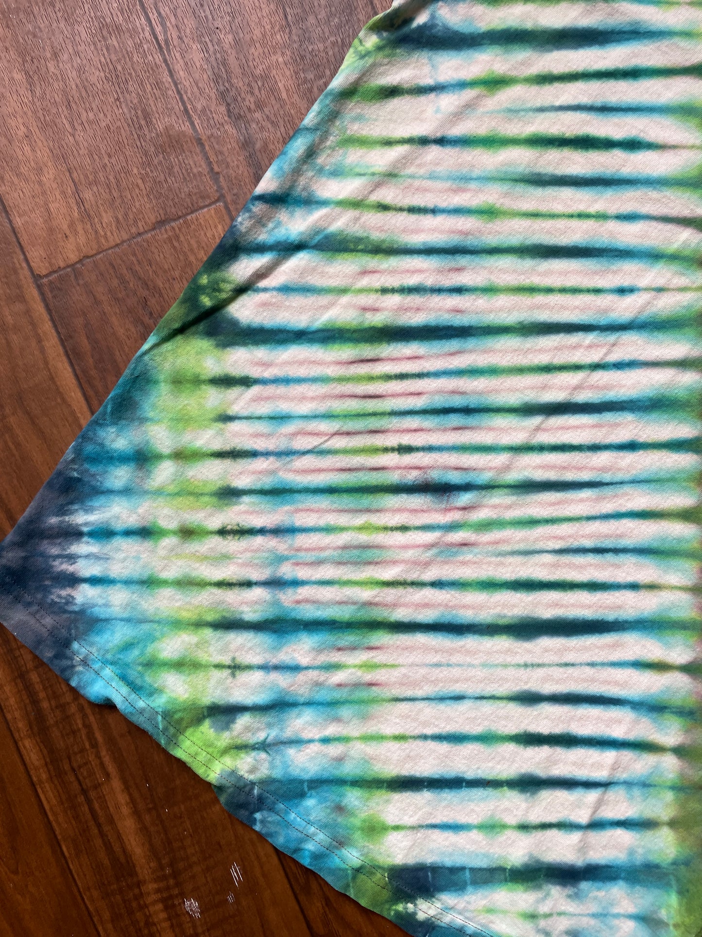 Men's Small Carhartt Tie Dye Short Sleeve T-Shirt