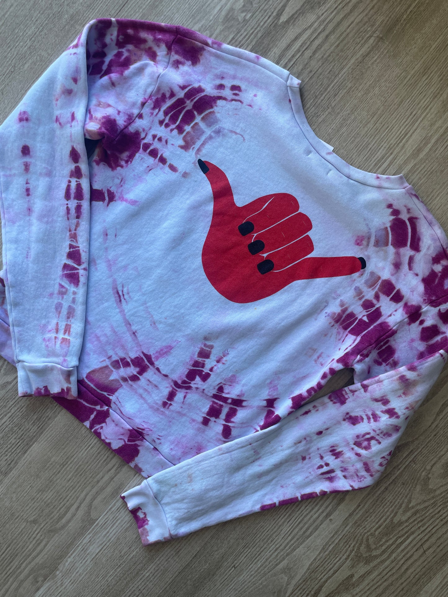 Large Women's Super Chill Shaka Handmade Tie Dye Long Sleeve Sweatshirt | One-Of-a-Kind Upcycled White and Pink Geode Crewneck