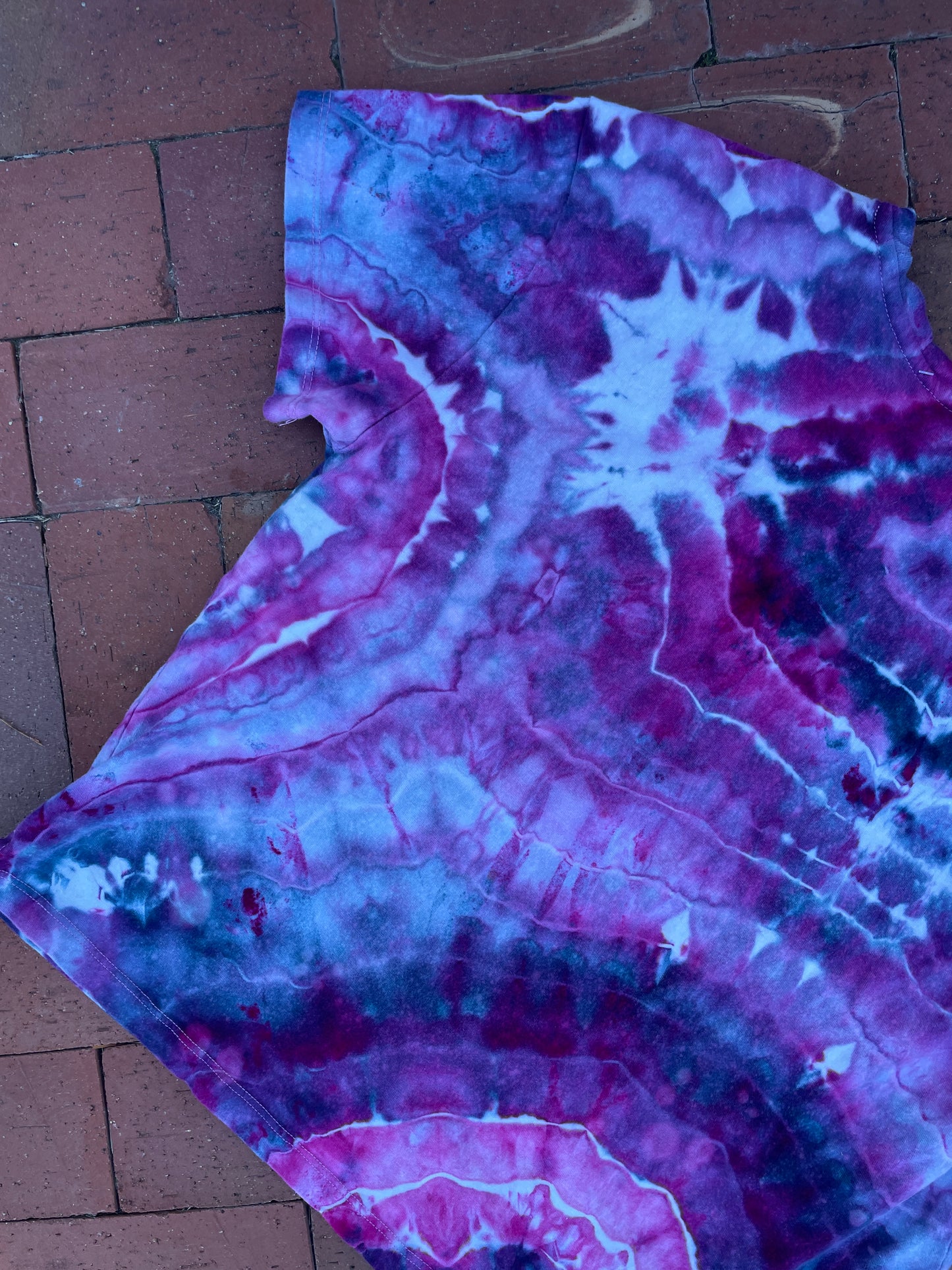 Large Women's Hand-Printed Peace Sign Reverse Tie Dye Short Sleeve T-Shirt | Handmade One-Of-a-Kind Upcycled Blue and Pink Geode Galaxy Top