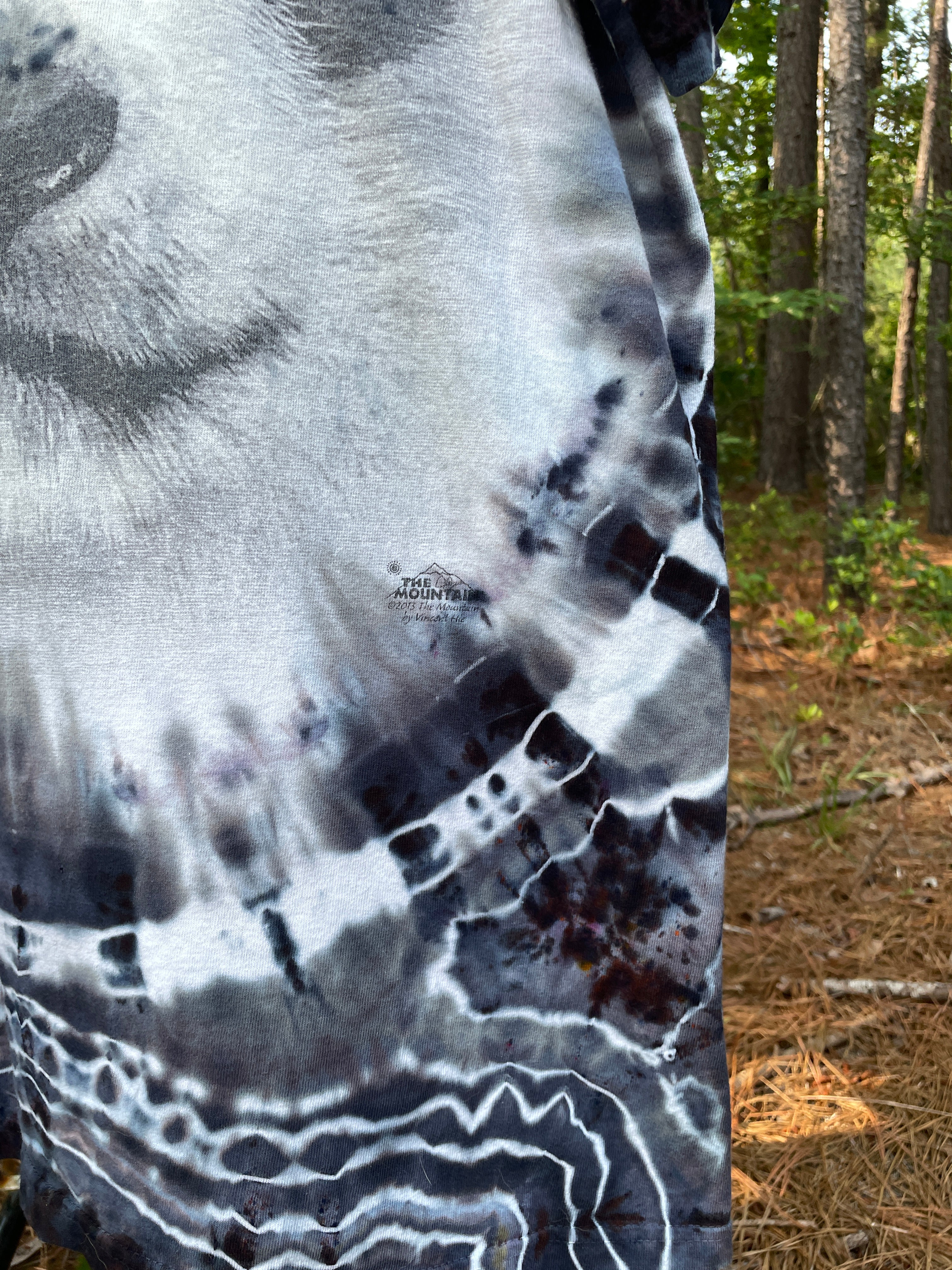 Panda Bear Black and White Hand-Tie Dyed Short Sleeve T-Shirt (Men's Large)