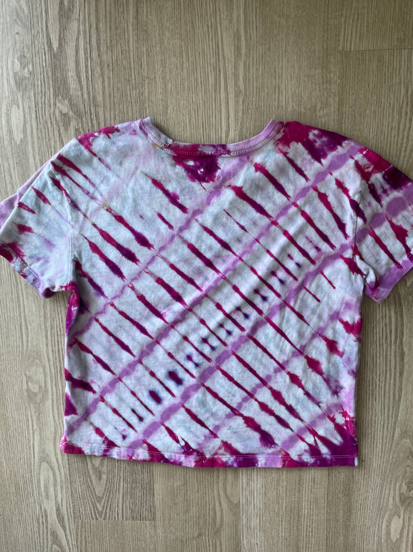 MEDIUM Men’s Handmade Tie Dye Cropped T-Shirt with Breast Pocket | One-Of-a-Kind Pink and White Short Sleeve Crop Top