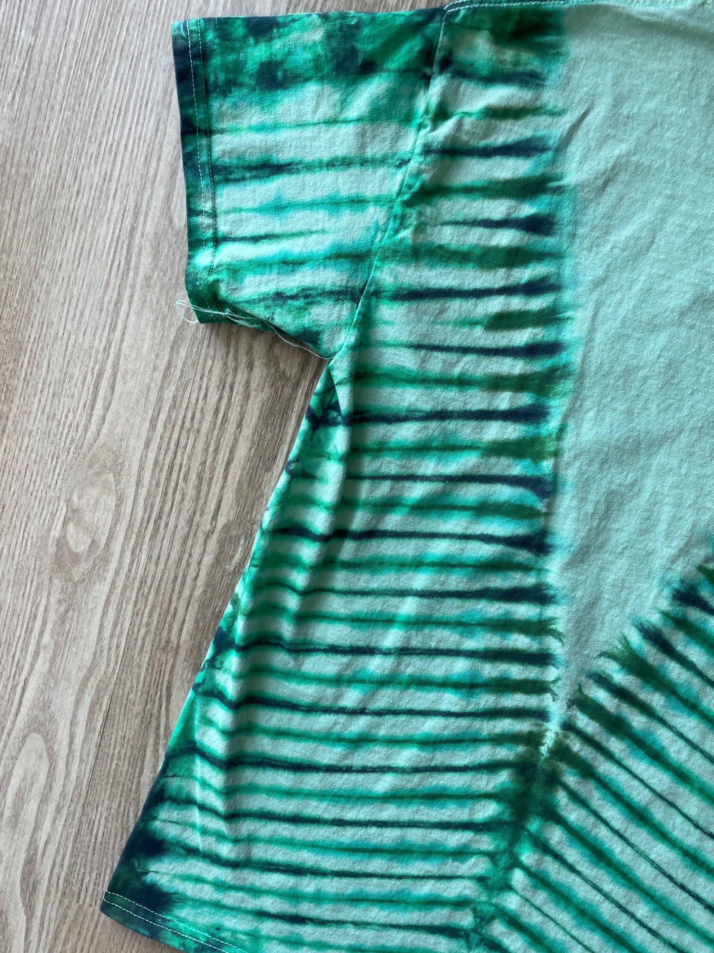 MEDIUM Men’s Wizard of Oz "Kansas" Flying Monkeys Embroidered Handmade Tie Dye T-Shirt | One-Of-a-Kind Emerald Green Short Sleeve