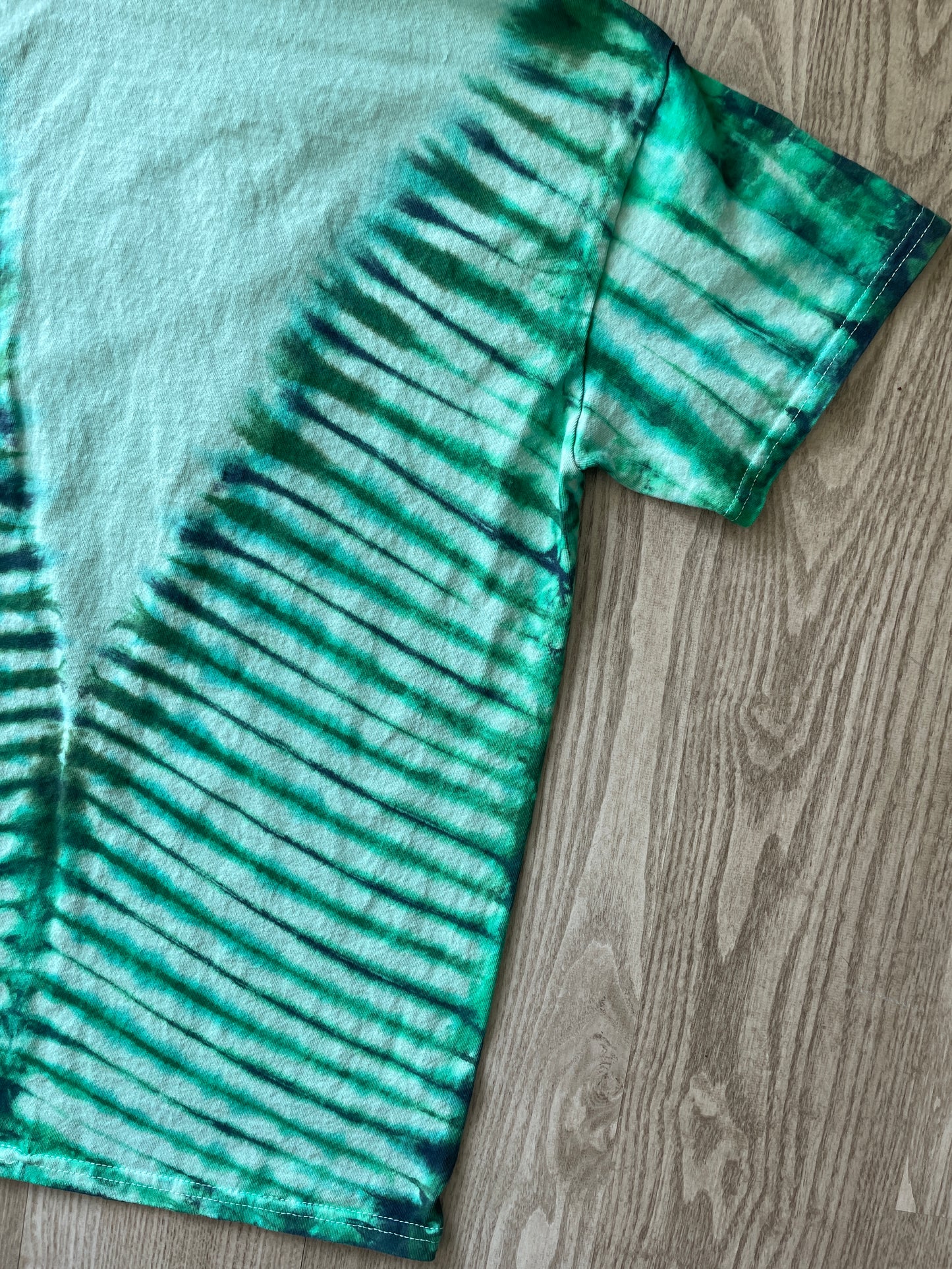 MEDIUM Men’s Wizard of Oz "Kansas" Flying Monkeys Embroidered Handmade Tie Dye T-Shirt | One-Of-a-Kind Emerald Green Short Sleeve