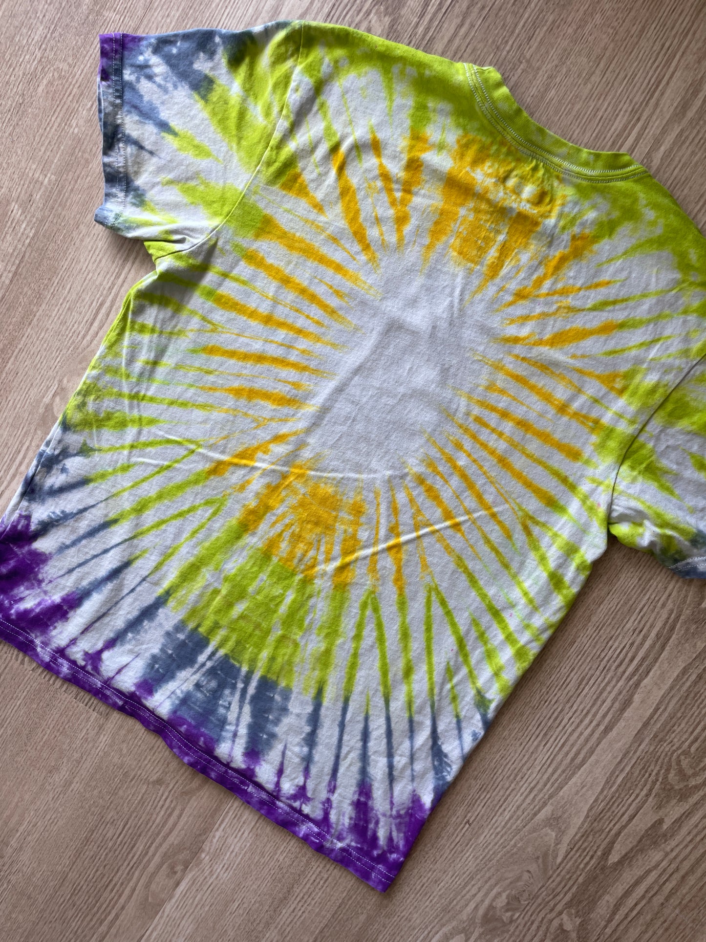 MEDIUM Men’s Billabong Gallery Collection Handmade Tie Dye T-Shirt | One-Of-a-Kind Multicolor Pop Art Short Sleeve