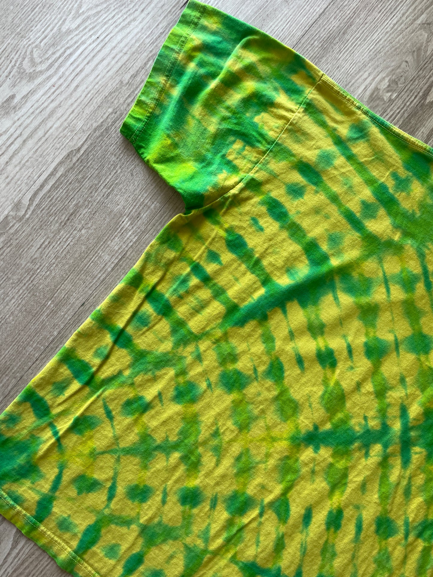 2XL Men’s Climbing Shoe Handmade Tie Dyed T-Shirt | One-Of-a-Kind Yellow, Blue, and Green Pleated Short Sleeve