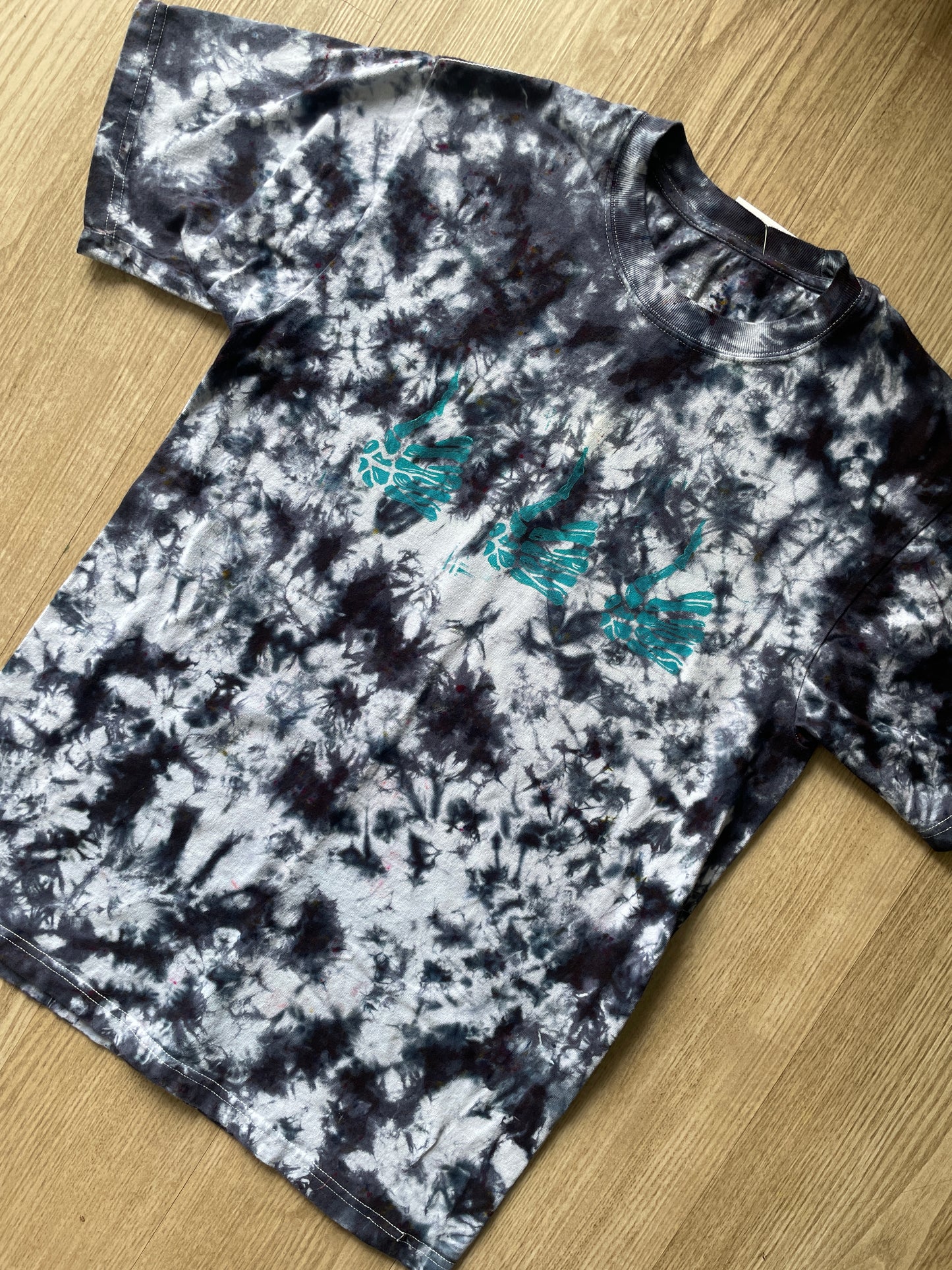 Medium Men's Thumbs Up Skeleton Hands Handmade Reverse Tie Dye Short Sleeve T-Shirt | One-Of-a-Kind Upcycled White and Black Crumpled Top
