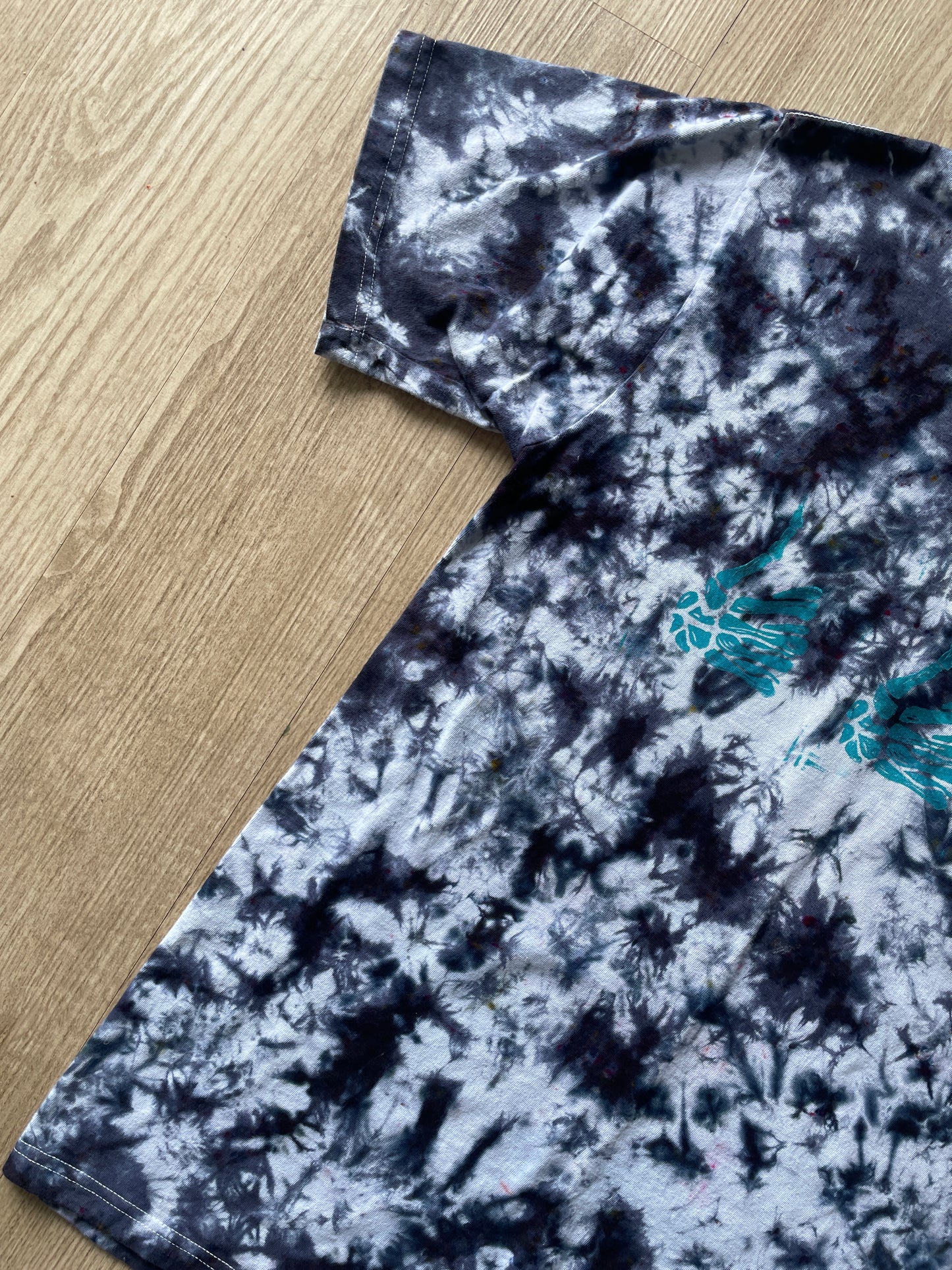 Medium Men's Thumbs Up Skeleton Hands Handmade Reverse Tie Dye Short Sleeve T-Shirt | One-Of-a-Kind Upcycled White and Black Crumpled Top