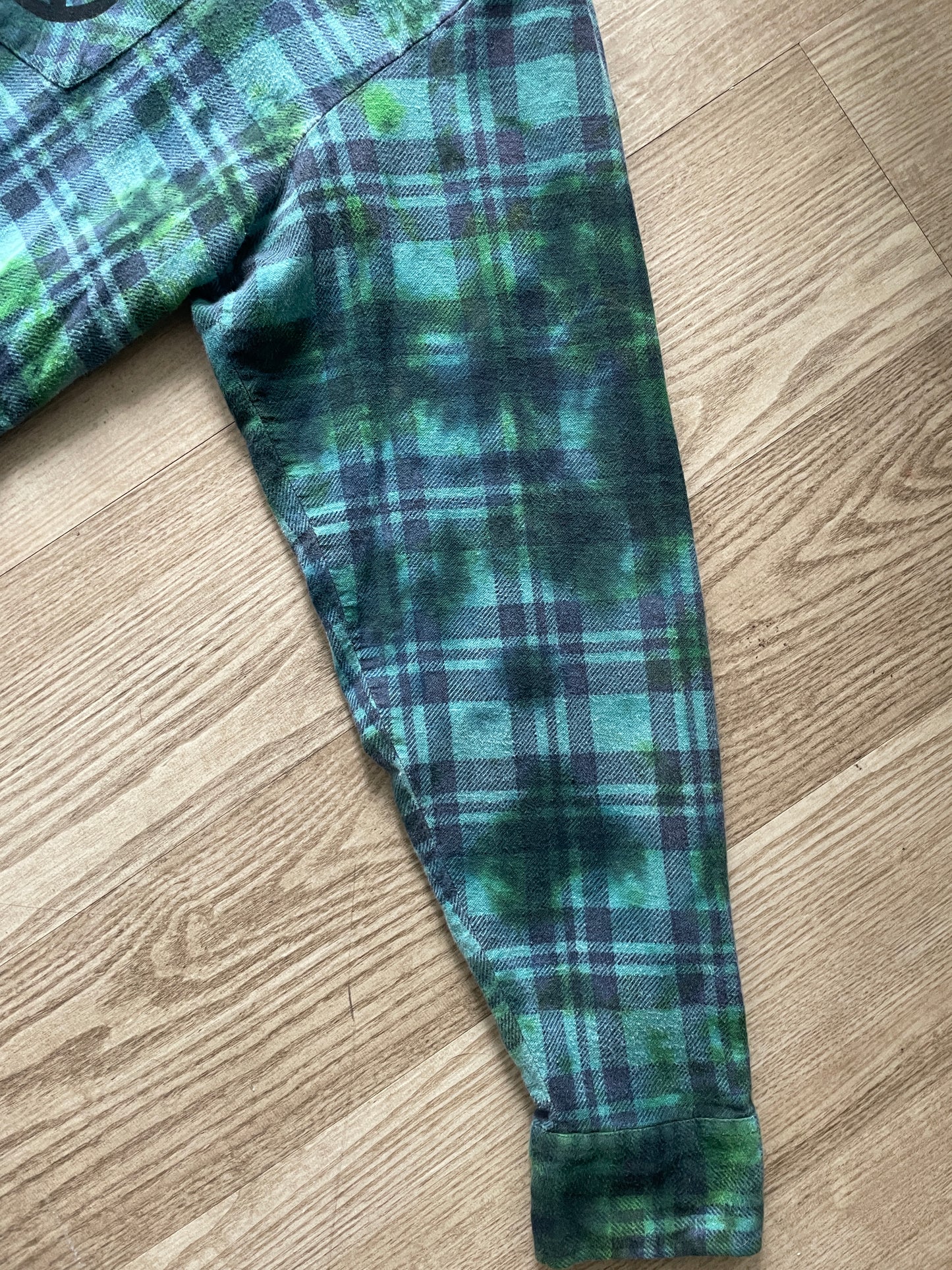 LARGE Women’s Saucatauk Dry Goods Grunge Handmade Tie Dye Flannel Shirt | One-Of-a-Kind Pastel Upcycled Long Sleeve with Snakes and Leaves Block Print
