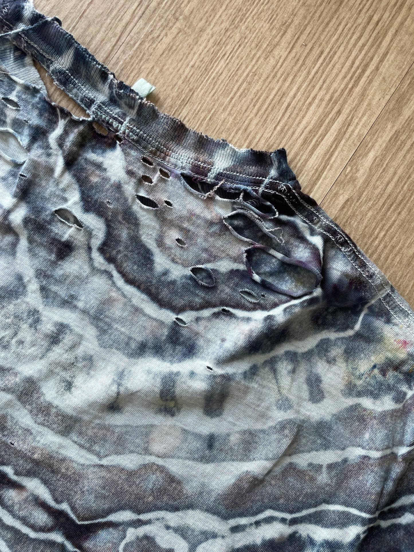 L/XL Men’s Vintage, Thrashed Carhartt Handmade Geode Tie Dye Short Sleeve T-Shirt | One-Of-a-Kind Upcycled Gray and Black Handmade Tie Dye Top