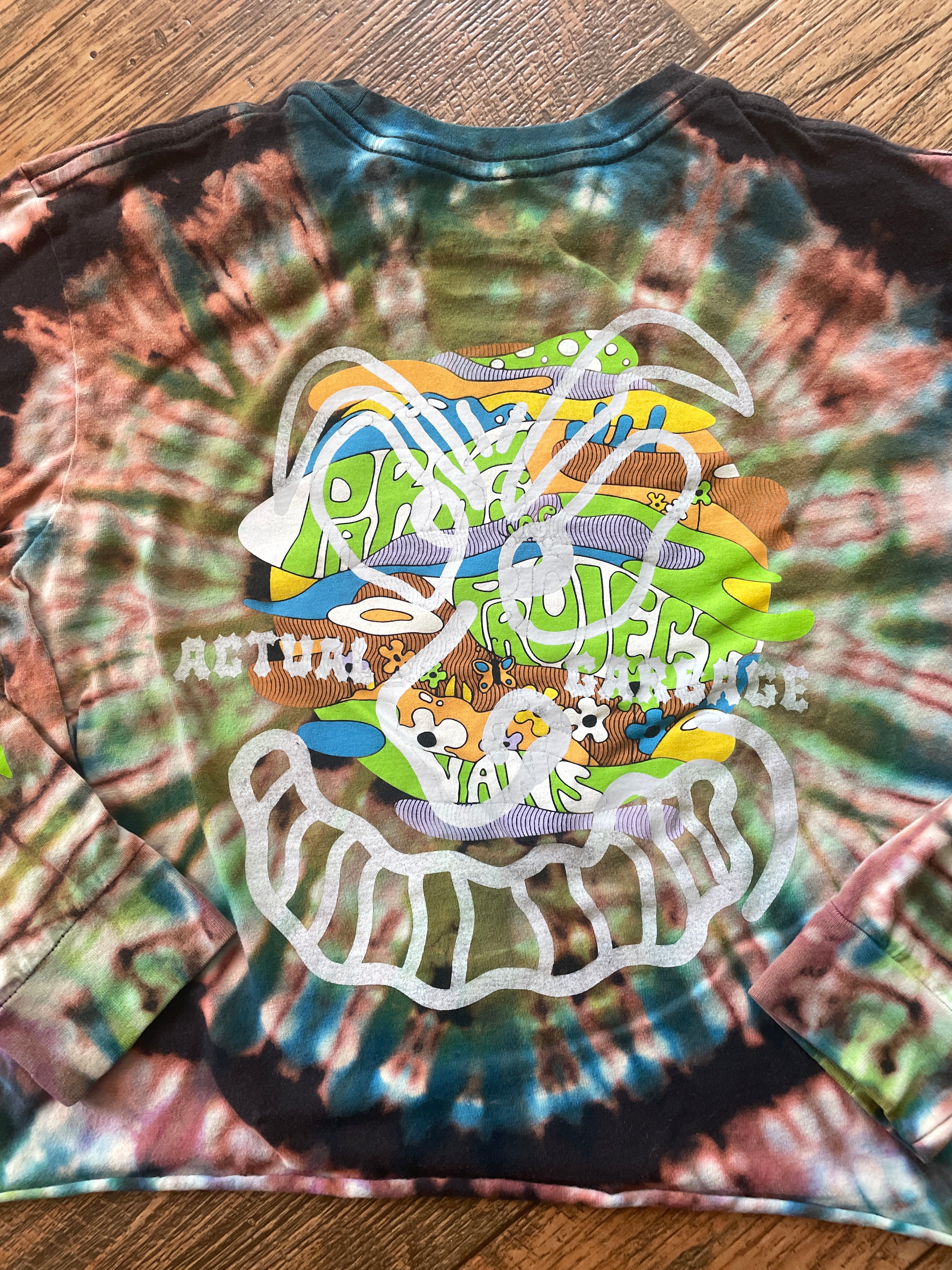 Van's/Actual Garbage Hand-Tie Dyed Long Sleeve Crop Top (Youth Large)