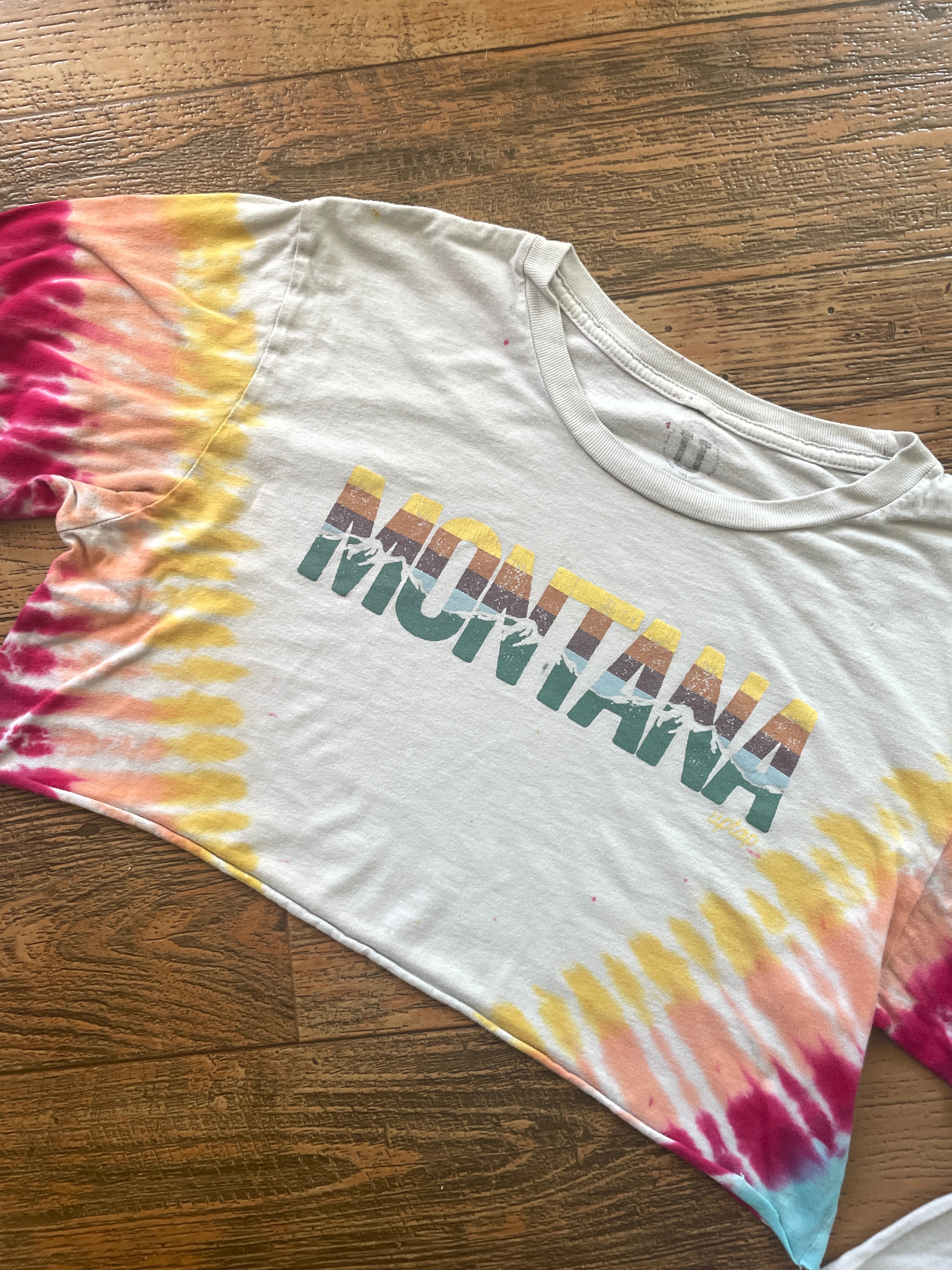 MONTANA Hand-Tie Dyed Long Sleeve Crop Top (Men's Medium)