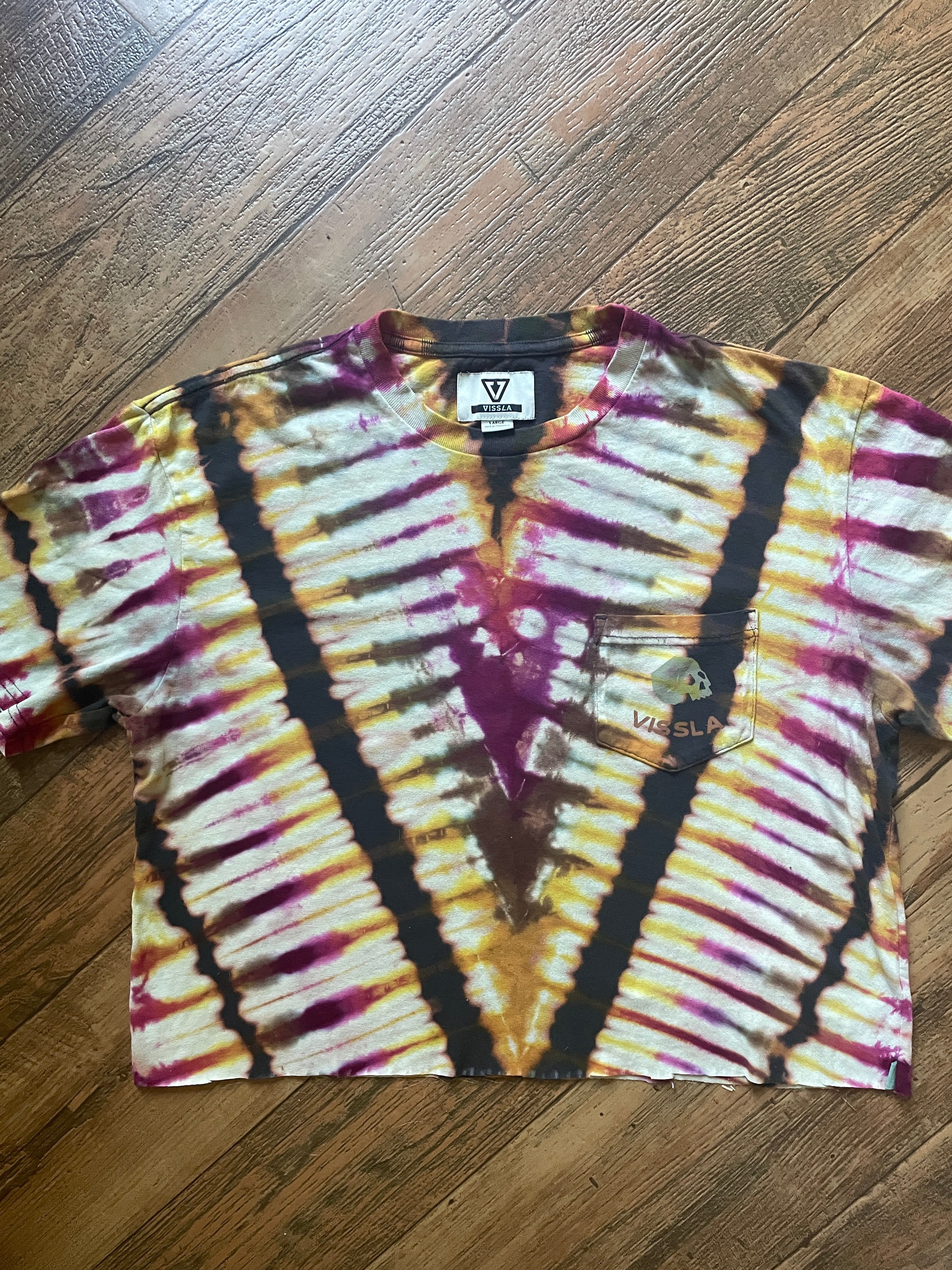 Hasta La Vissla Handmade Tie Dye Crop Top (Men's Medium)