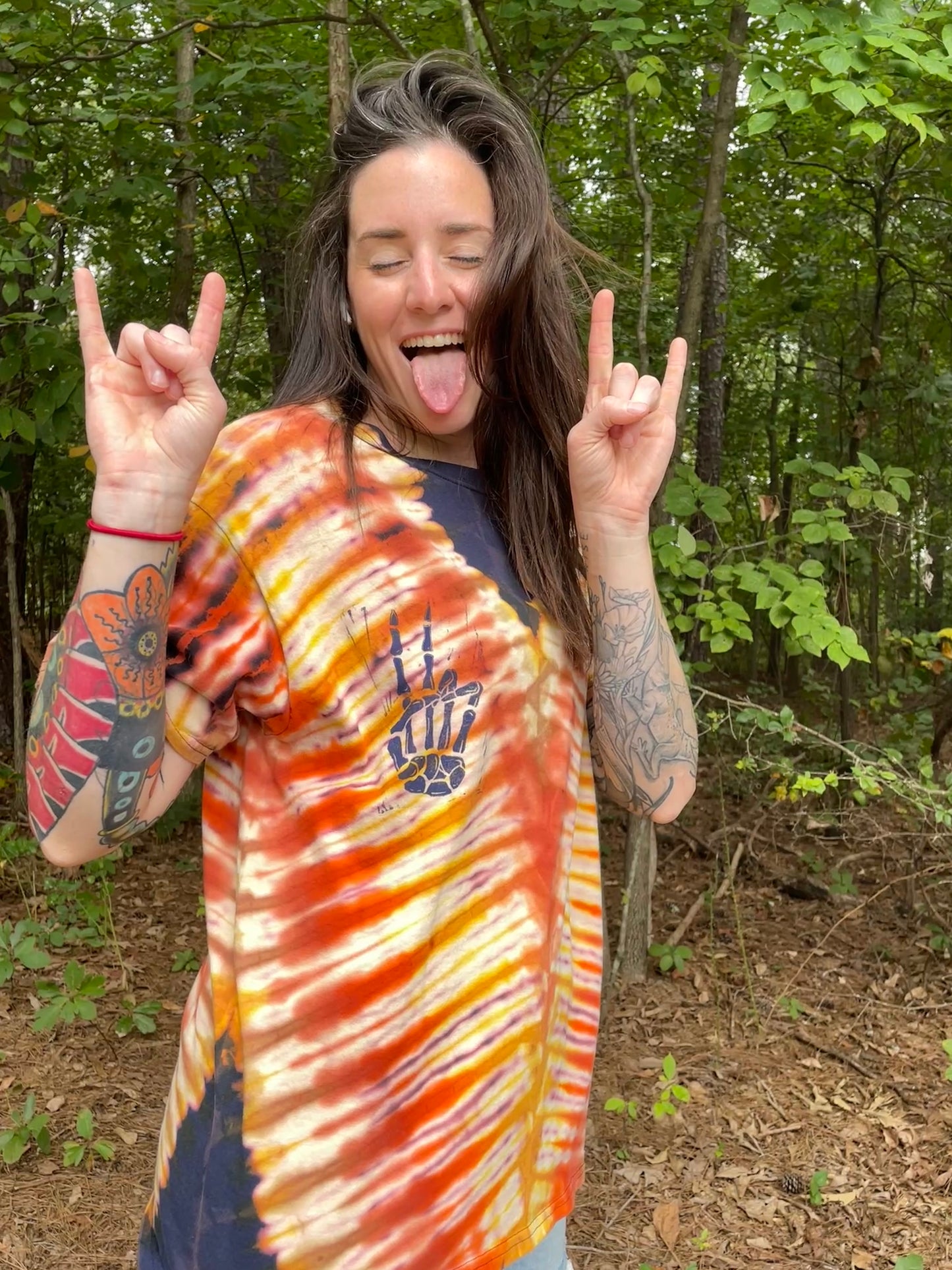 Men's Large Skeleton Peace Sign Short Sleeve Blue and Yellow Tie Dye T-Shirt