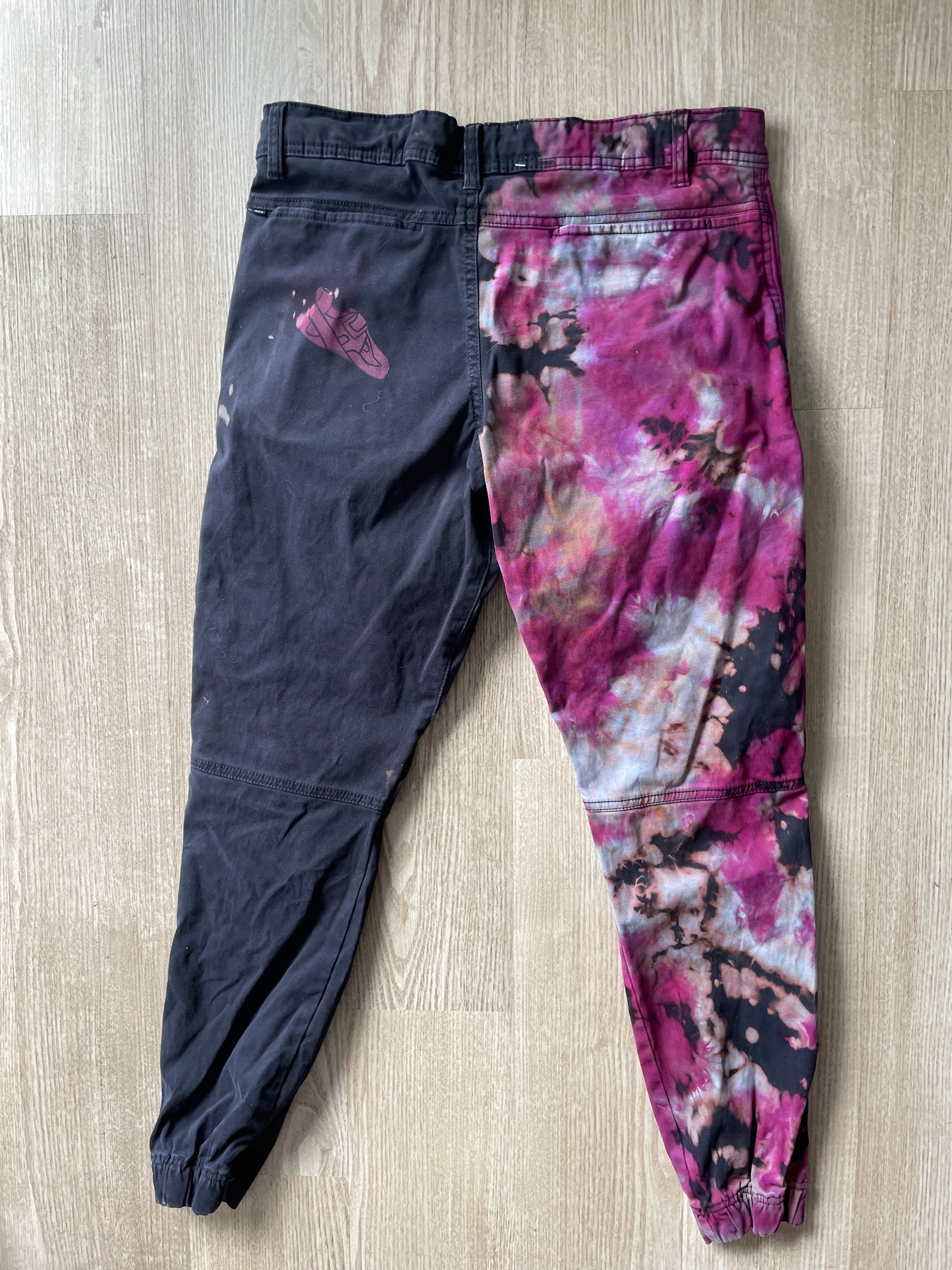 Men’s Size 30 tentree In Motion Tie Dye Jogger Pants | One-Of-a-Kind Upcycled Black and Pink Crumpled Climbing Pants