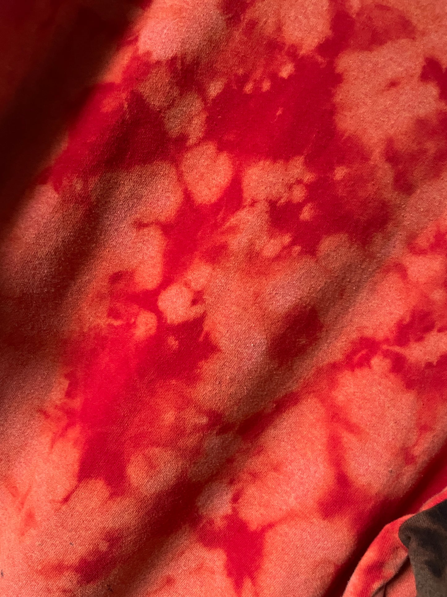 XL Men's Chicago Bulls Reverse Tie Dye Long Sleeve Lightweight Sweatshirt | One-Of-a-Kind Upcycled Red and Black Sweatshirt