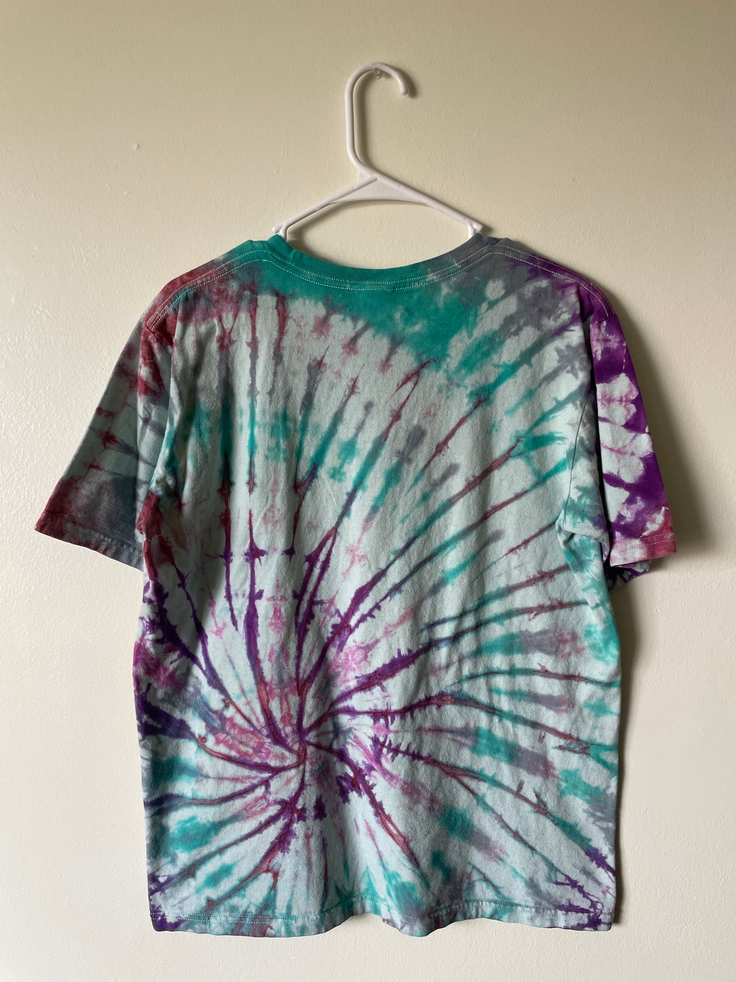 Medium Men's Base Camp Van Life Handmade Tie Dye Short Sleeve T-Shirt | One-Of-a-Kind Upcycled Pink and Teal The North Face Tie Dye Top