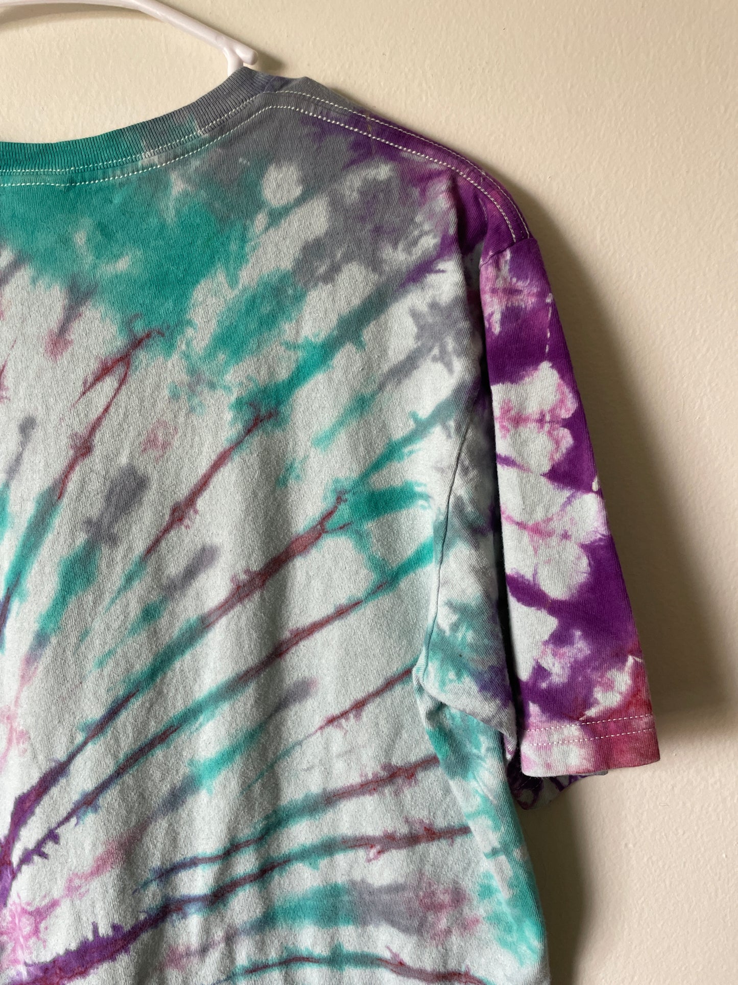 Medium Men's Base Camp Van Life Handmade Tie Dye Short Sleeve T-Shirt | One-Of-a-Kind Upcycled Pink and Teal The North Face Tie Dye Top