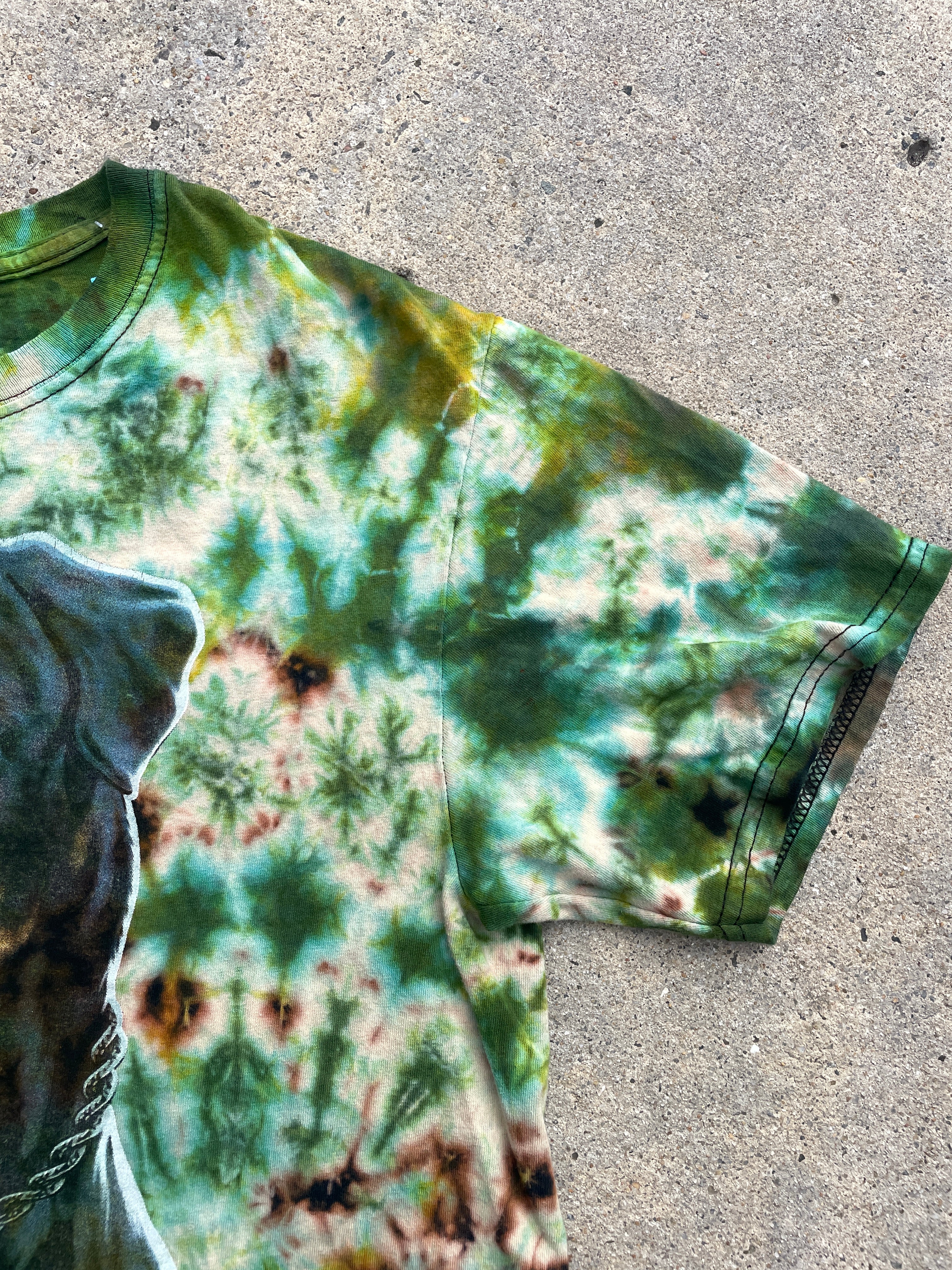 Rottweiler "Fear is for Others" Green and Black Short Sleeve Tie Dye T-Shirt | Men's Small