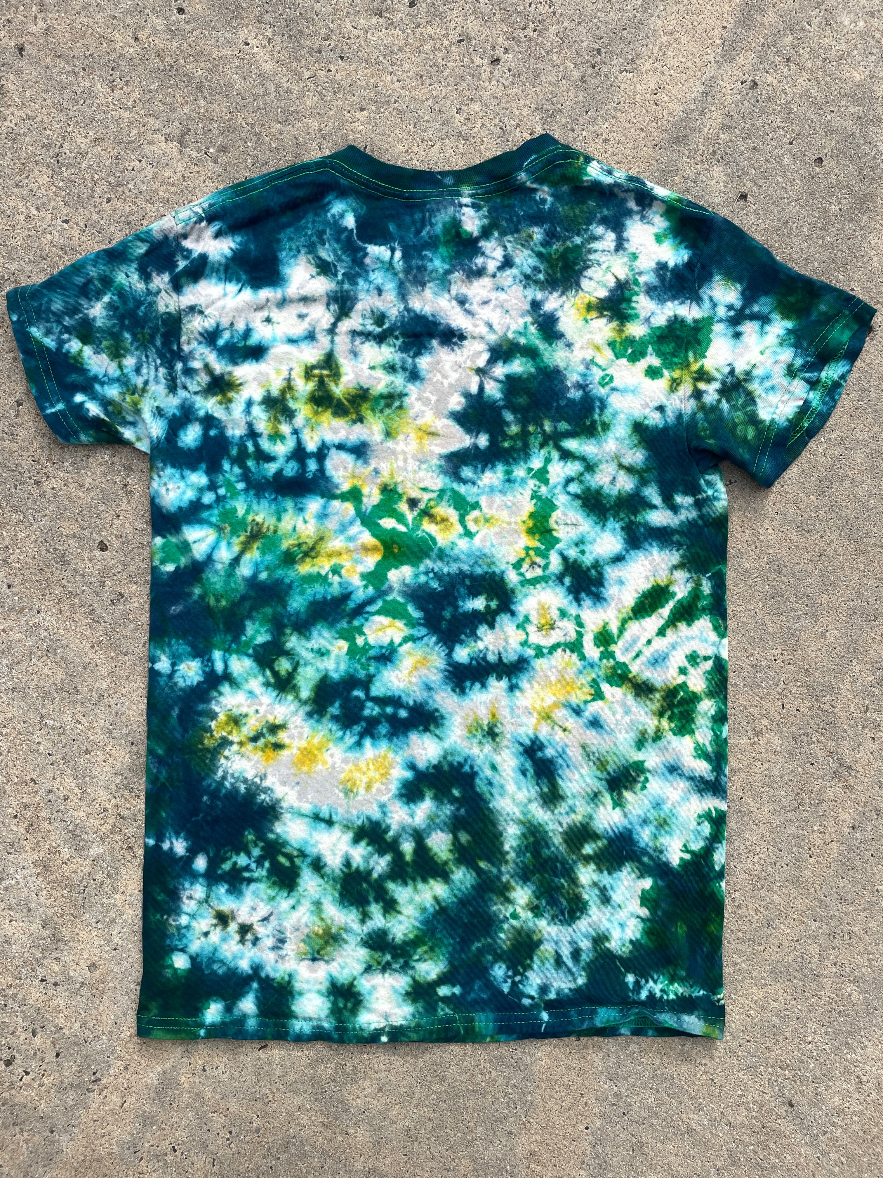 Soul of a Wolf Green and Blue Short Sleeve Tie Dye T-Shirt | Men's Small