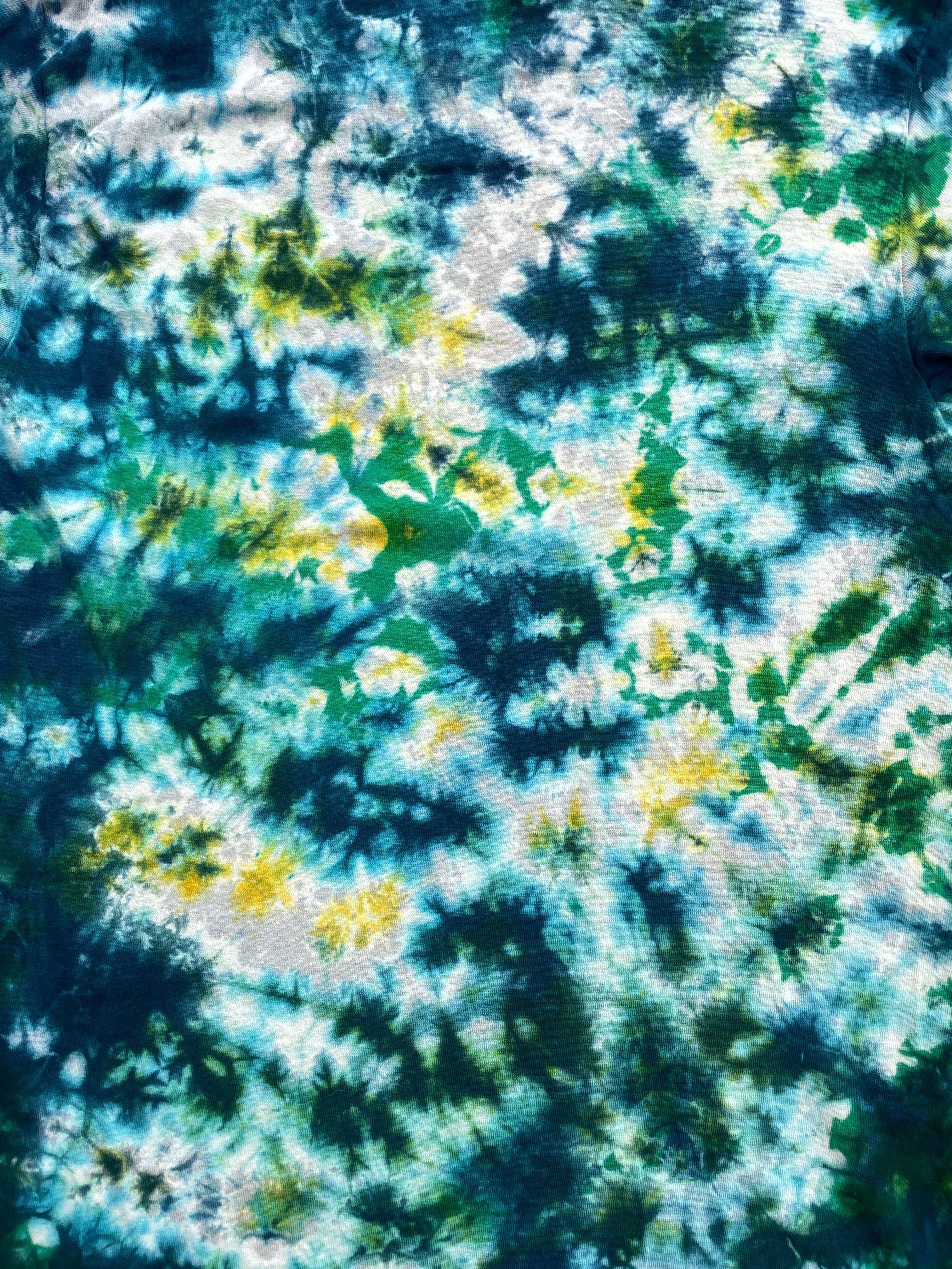 Soul of a Wolf Green and Blue Short Sleeve Tie Dye T-Shirt | Men's Small