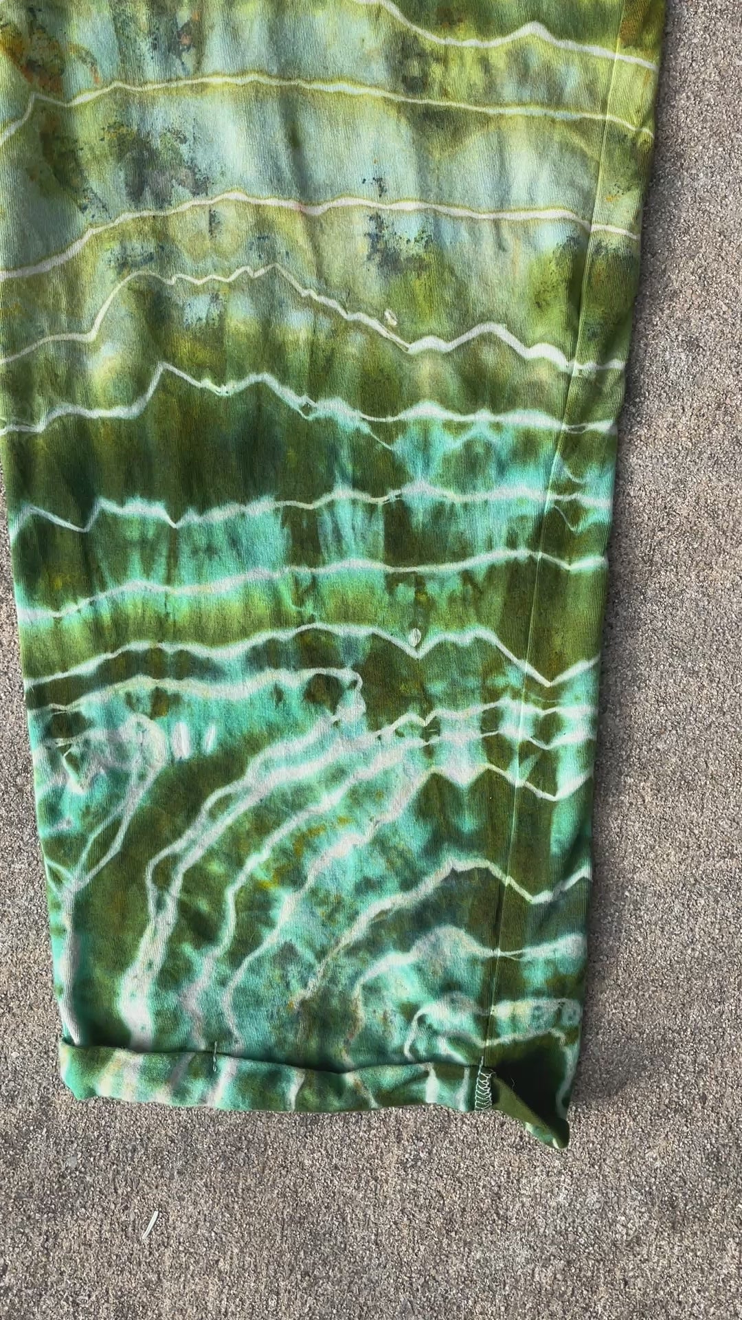 Groovy Green Tie Dye Jumpsuit | Women's Size Large/XL | Green and Blue Geode Jumper