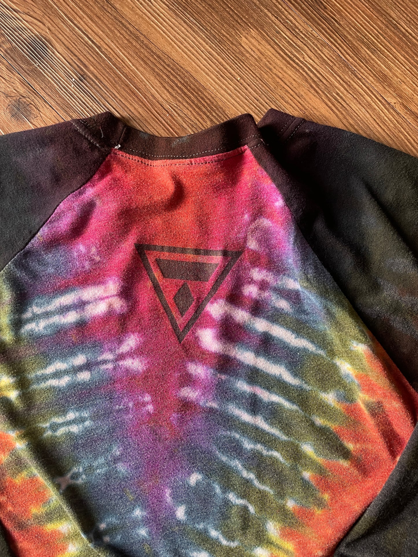 XS Women’s Crag to Crux Touchstone Climbing Handmade Tie Dye T-Shirt | Rainbow V-Pleated Baseball Tee
