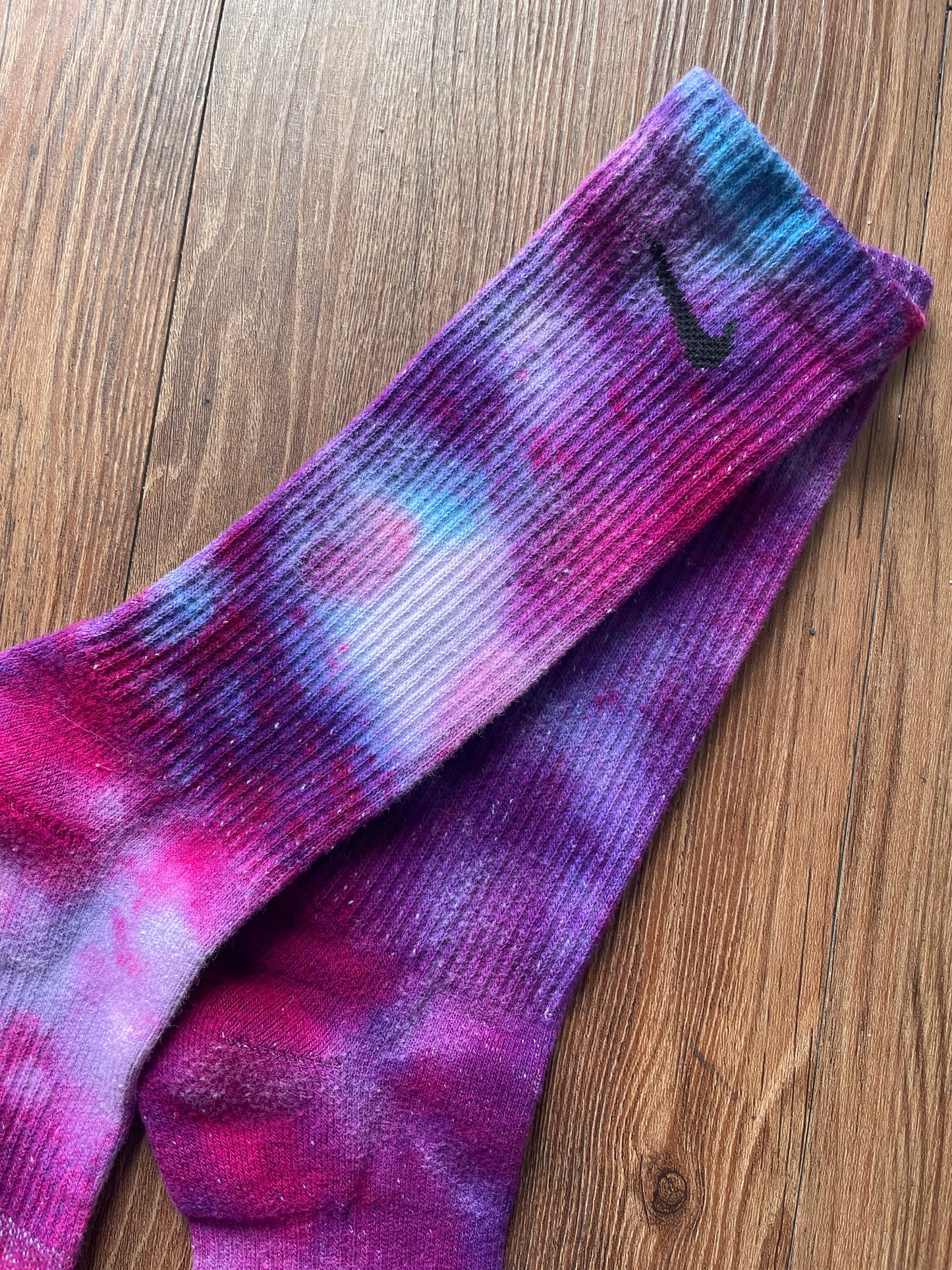 Galaxy Dye Nike Dri-FIT Everyday Plus Training Socks - Size Large (Men's 8-12/Women's 10+)
